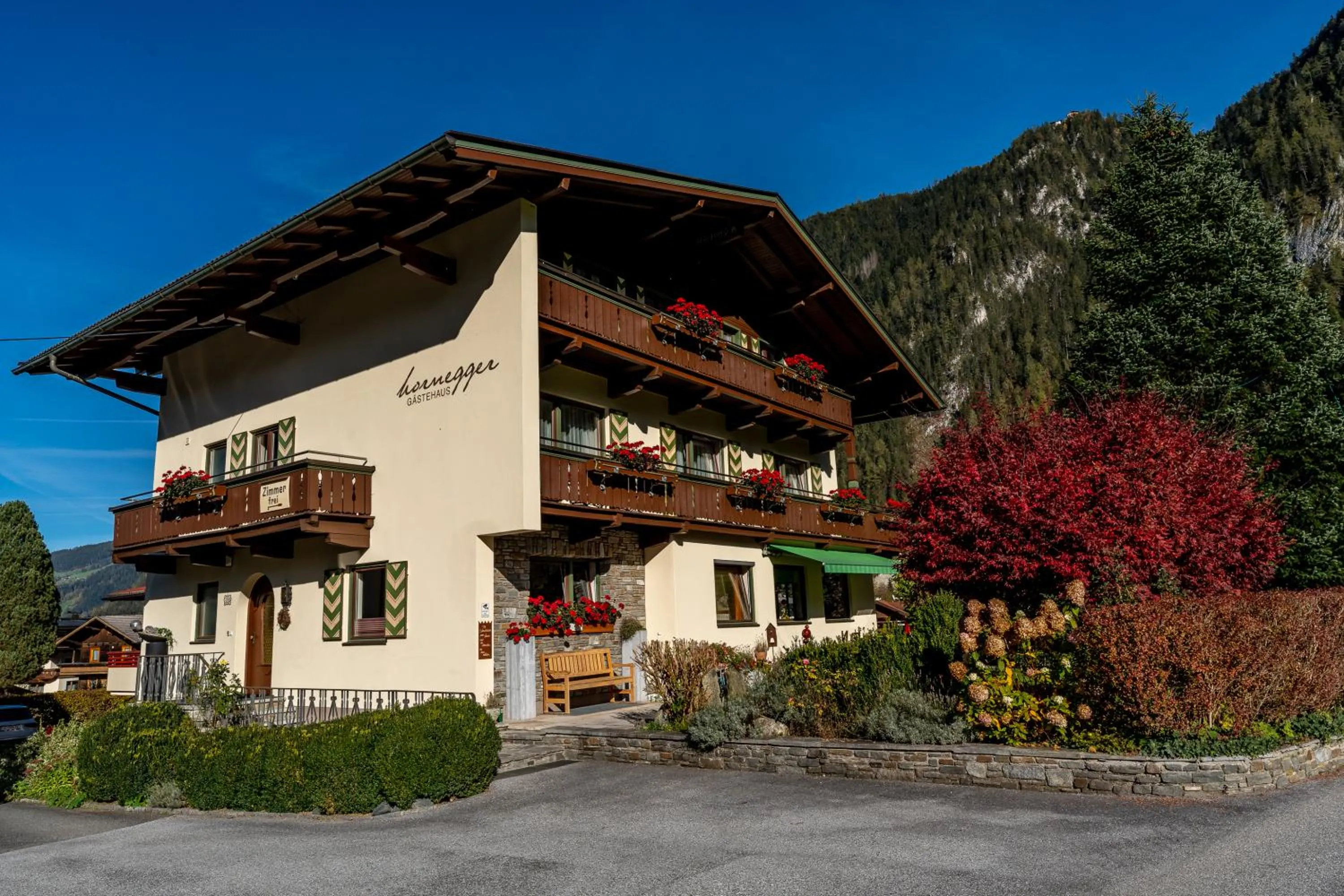 Property building in Gästehaus Hornegger