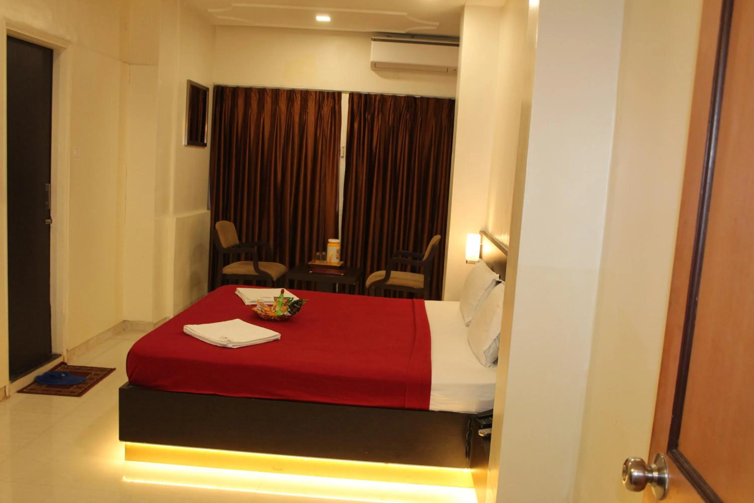 Bedroom in Choice Classic Hotel