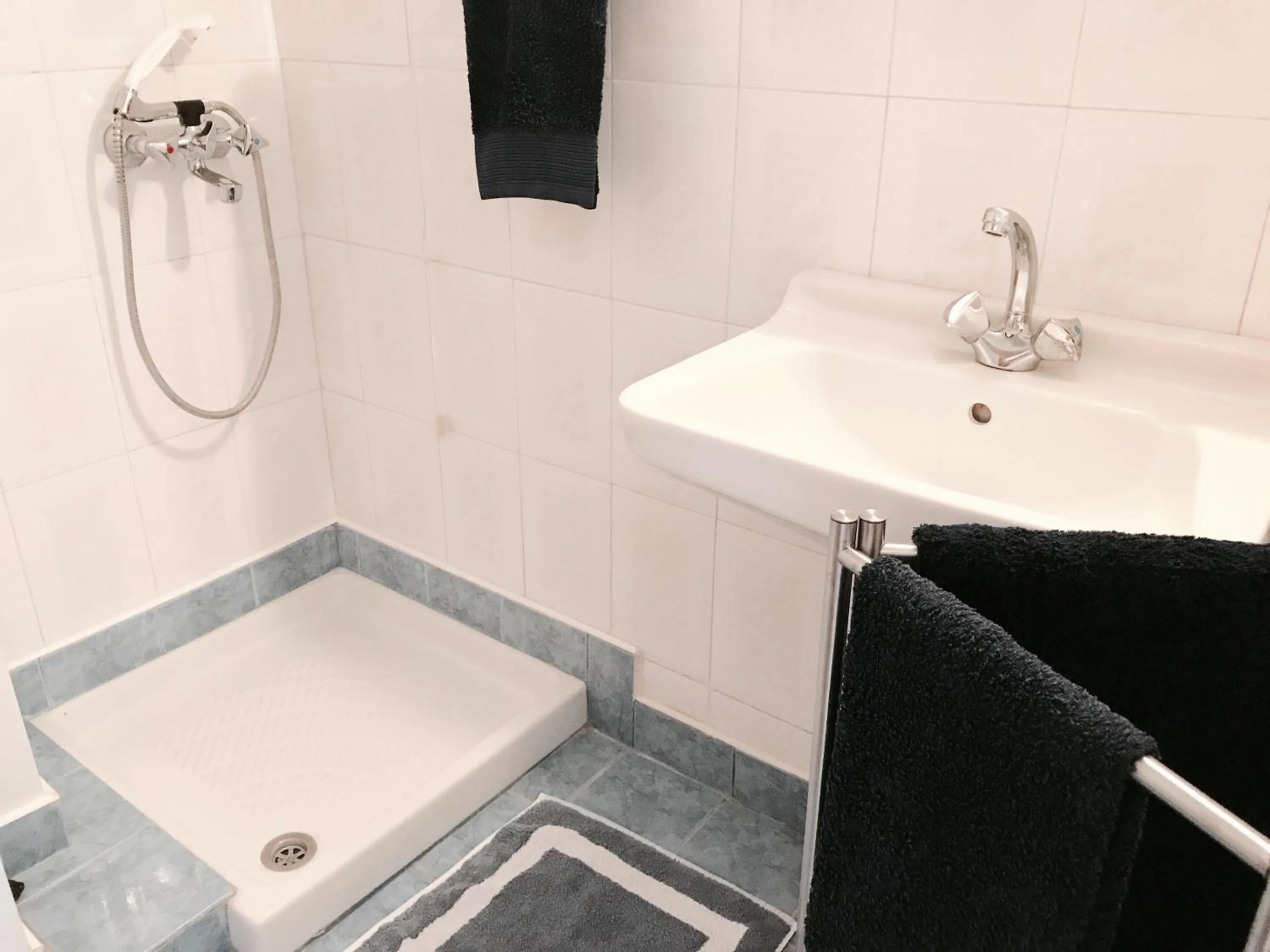 Bathroom in Calypso Beach Hotel