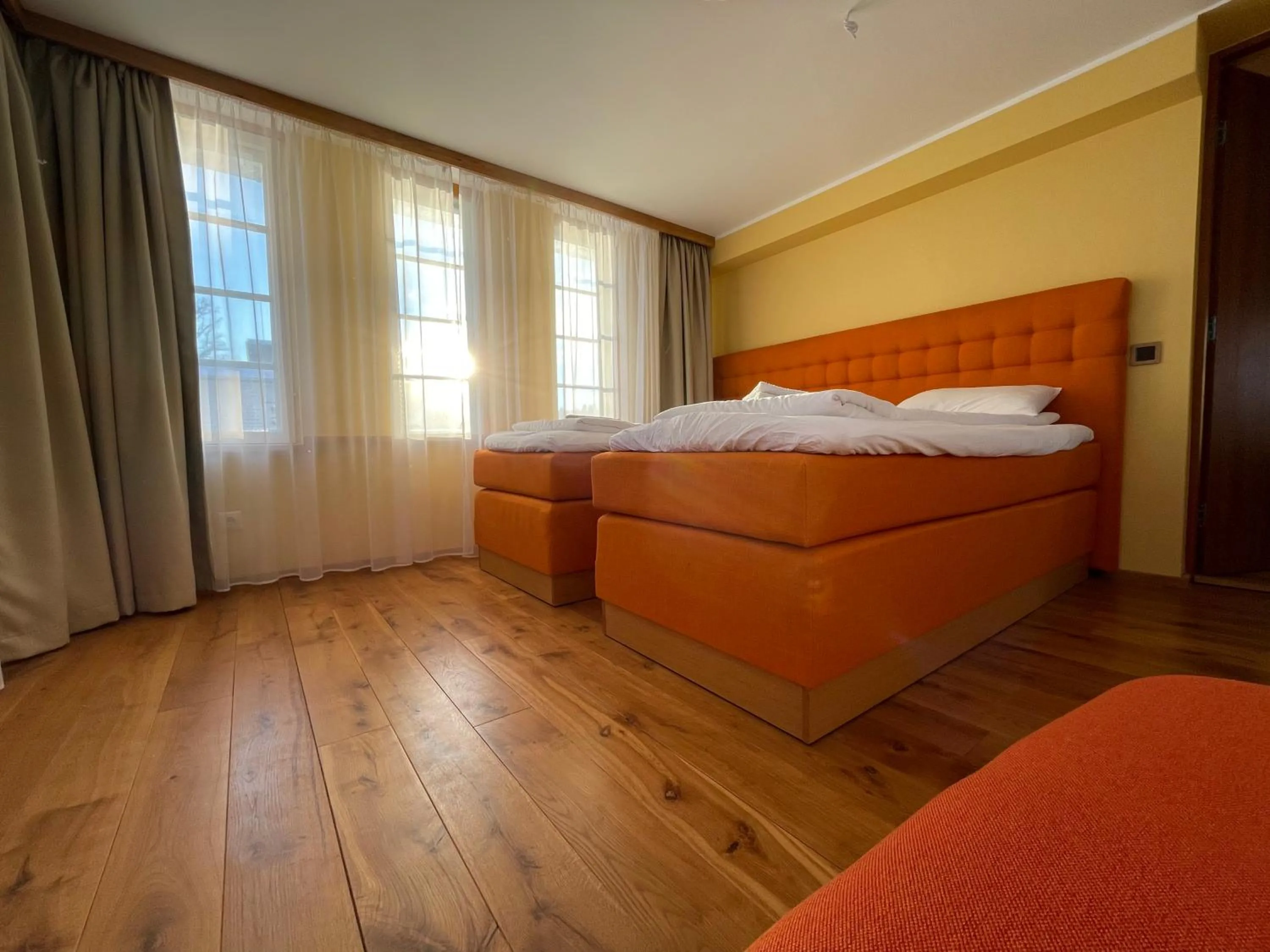 "Summer" apartment