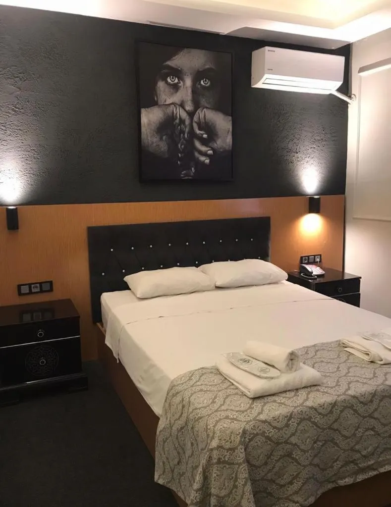 Bed in Samsun Osmanlı Otel