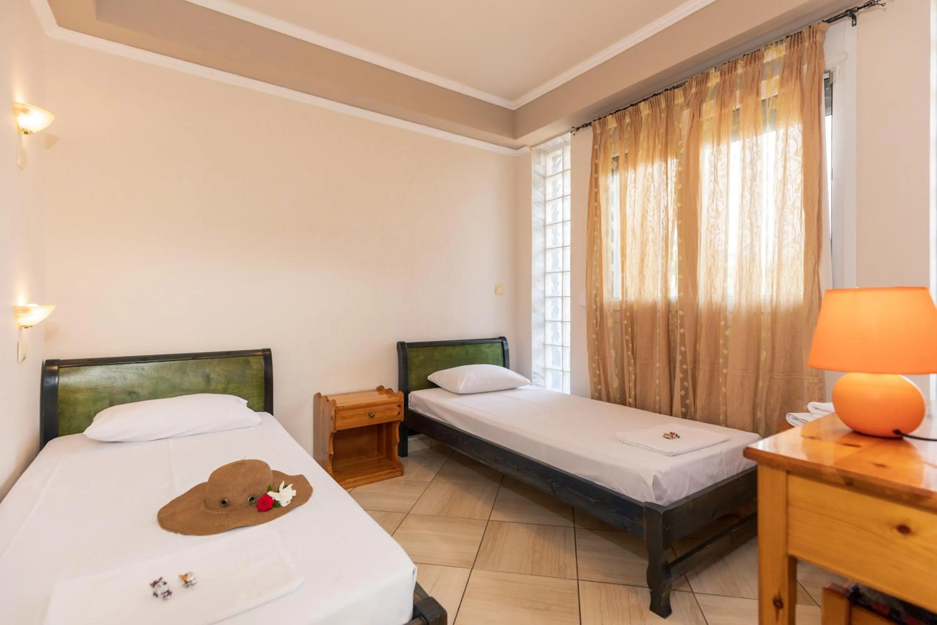 Bed in Katerina Rooms & Apartments