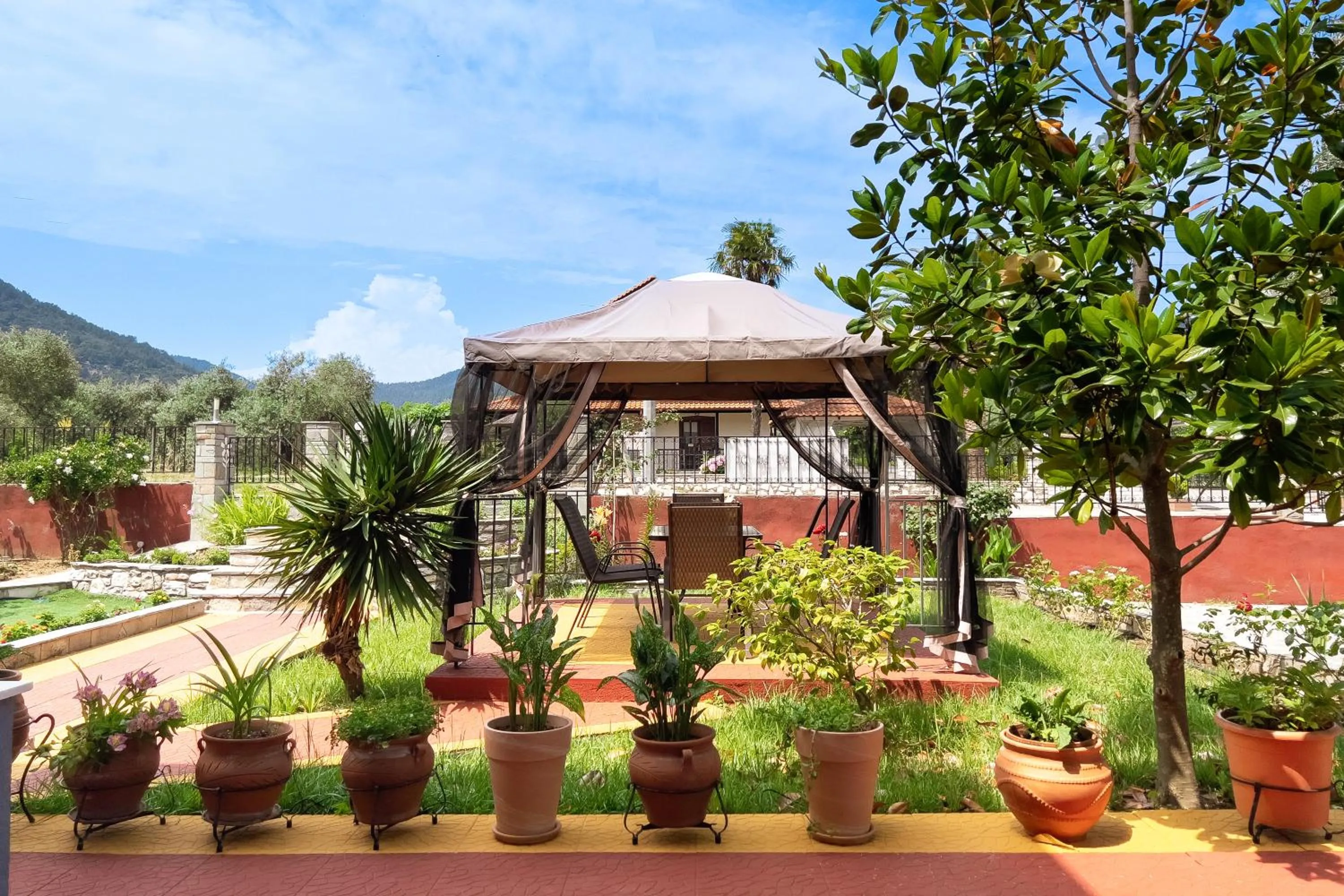 Katerina Rooms & Apartments
