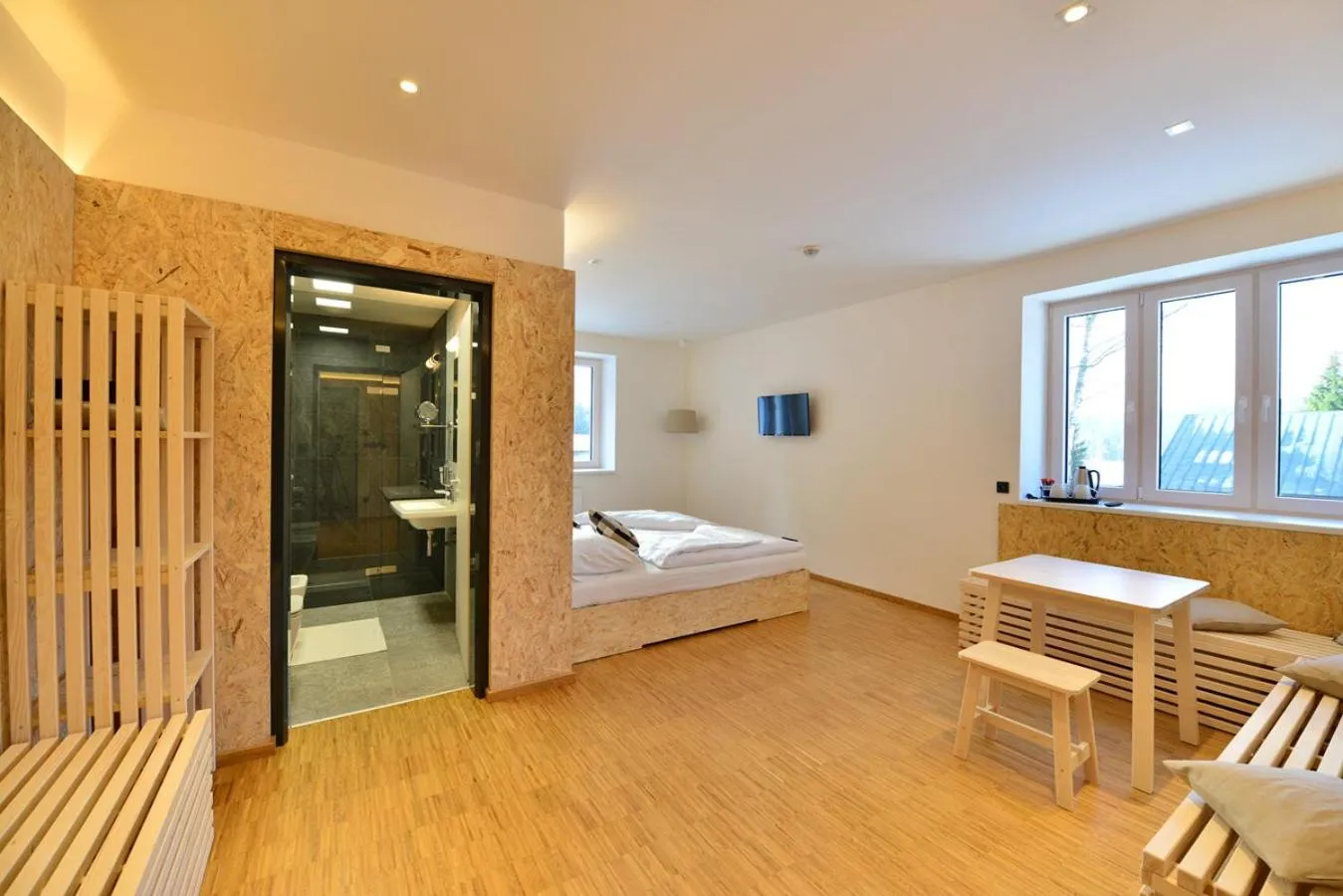 Photo of the whole room, Bed in Montanie Resort