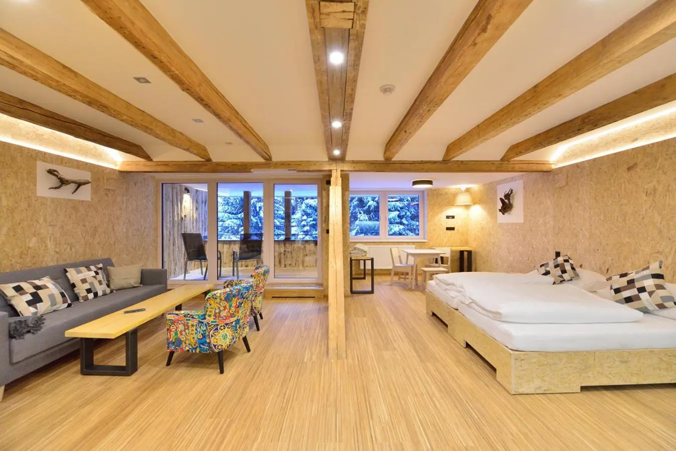 Photo of the whole room, Bed in Montanie Resort