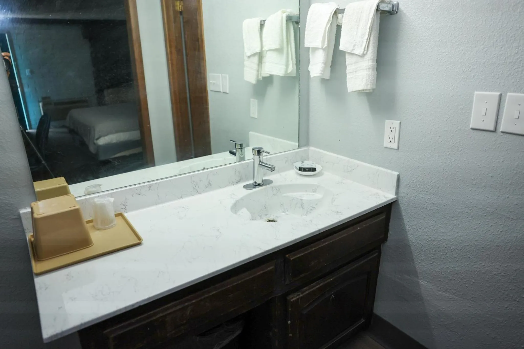 Bathroom in Rittiman Inn and Suites