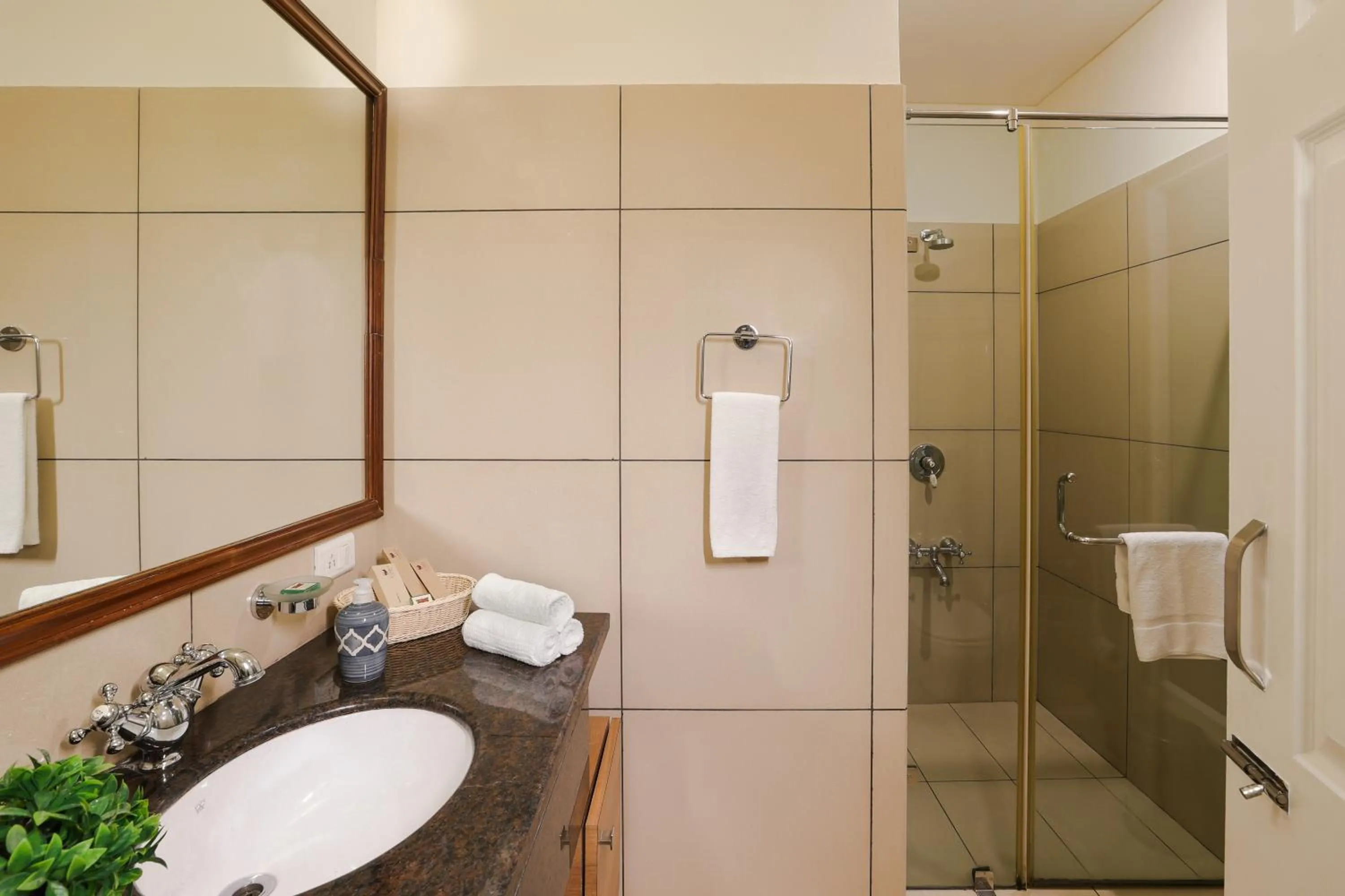 Bathroom in Lamrin Norwood Green Palampur, Himachal Pradesh