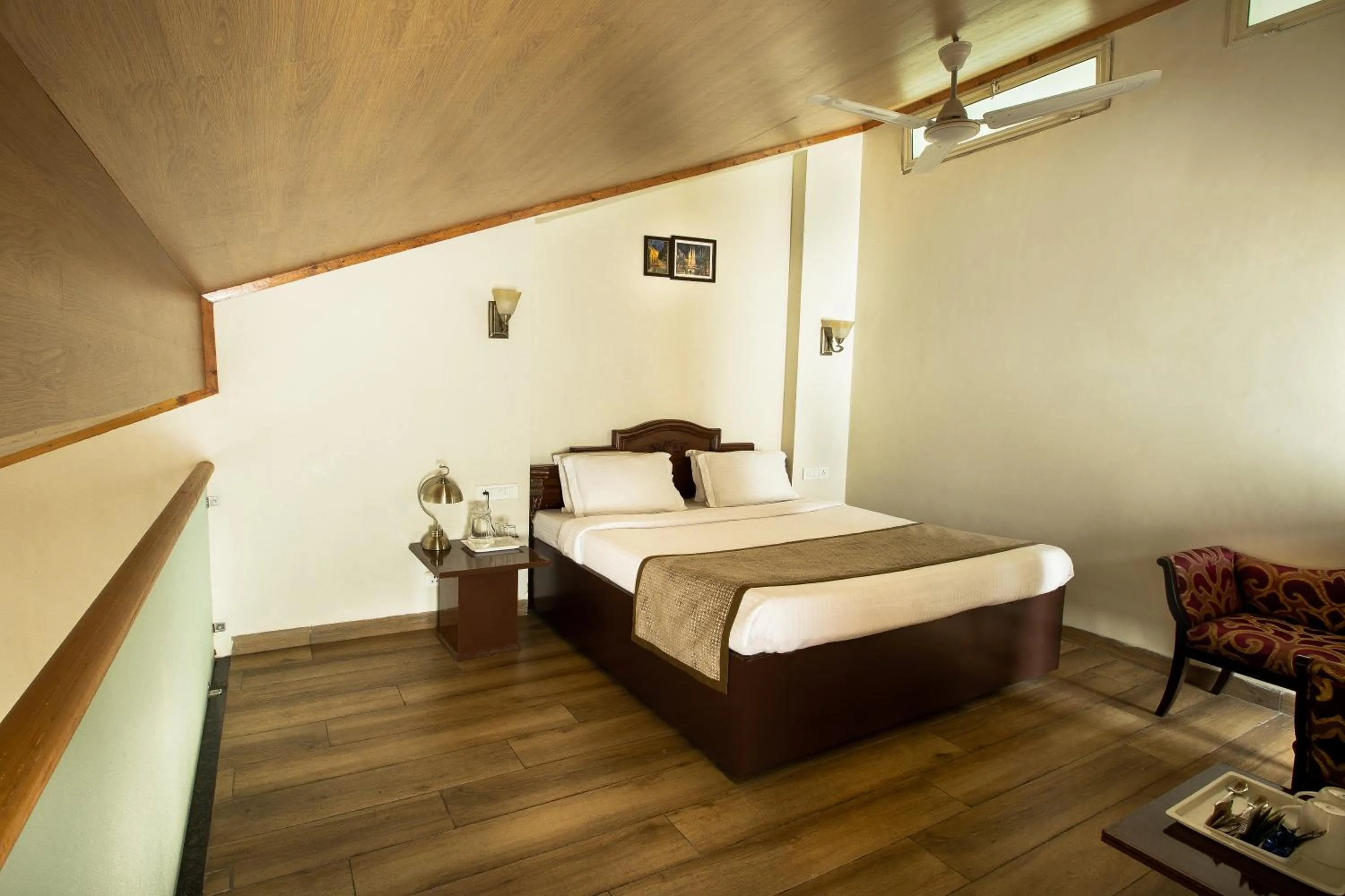 Bedroom, Bed in Lamrin Norwood Green Palampur, Himachal Pradesh