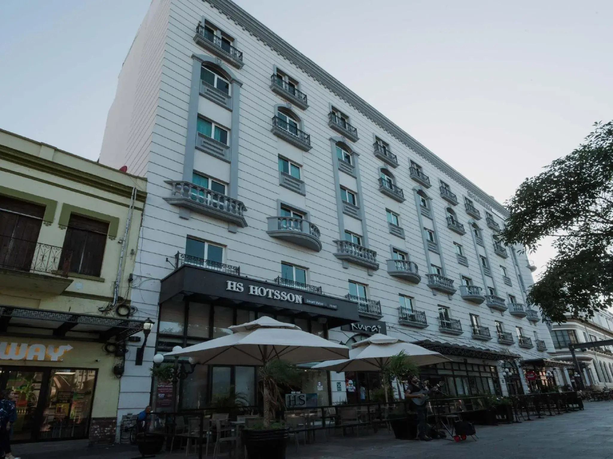 Property building in HS HOTSSON Smart Value Tampico Property building in HS HOTSSON Smart Value Tampico