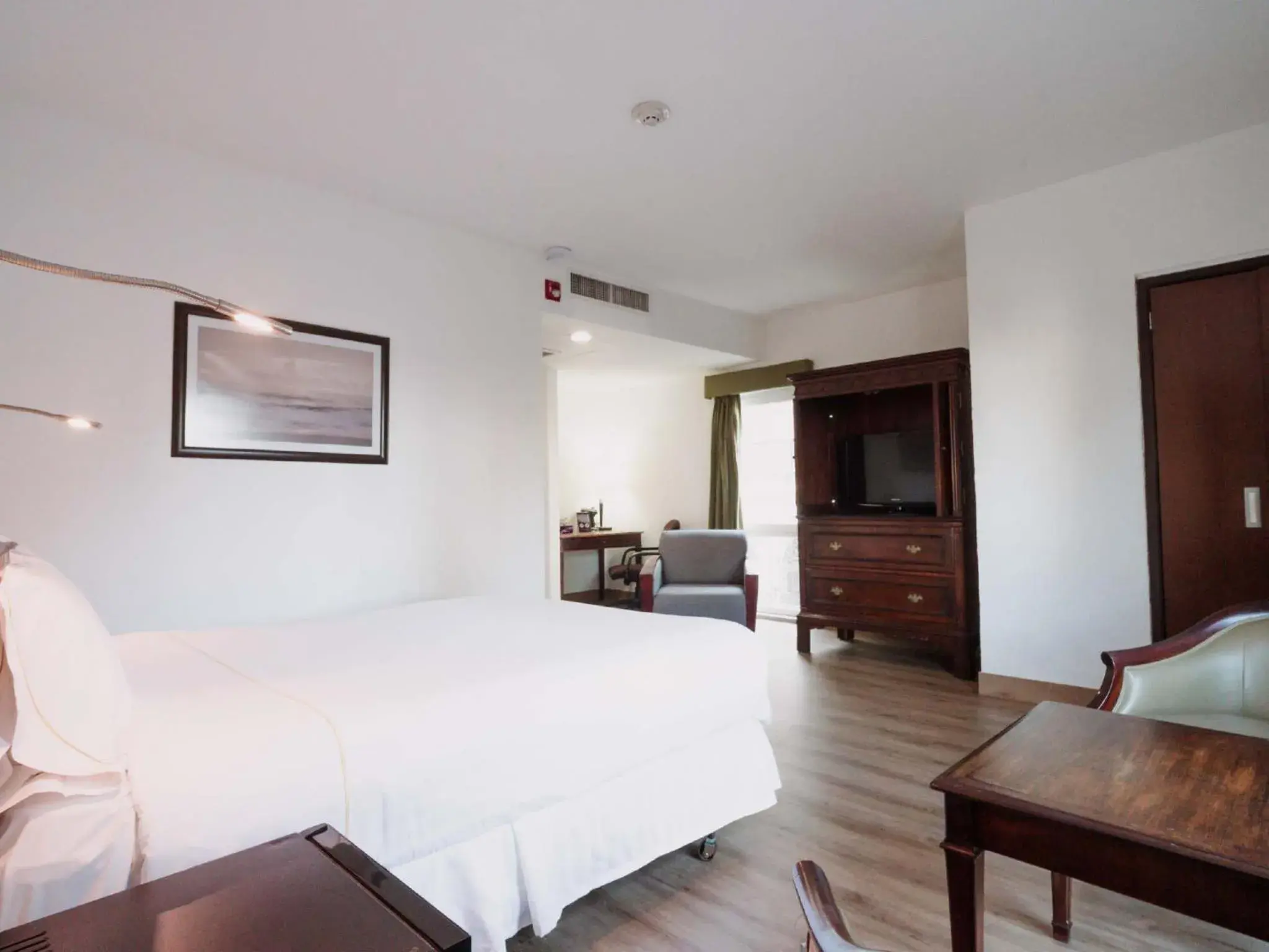 Communal lounge/ TV room, Bed in HS HOTSSON Smart Value Tampico Communal lounge/ TV room, Bed in HS HOTSSON Smart Value Tampico