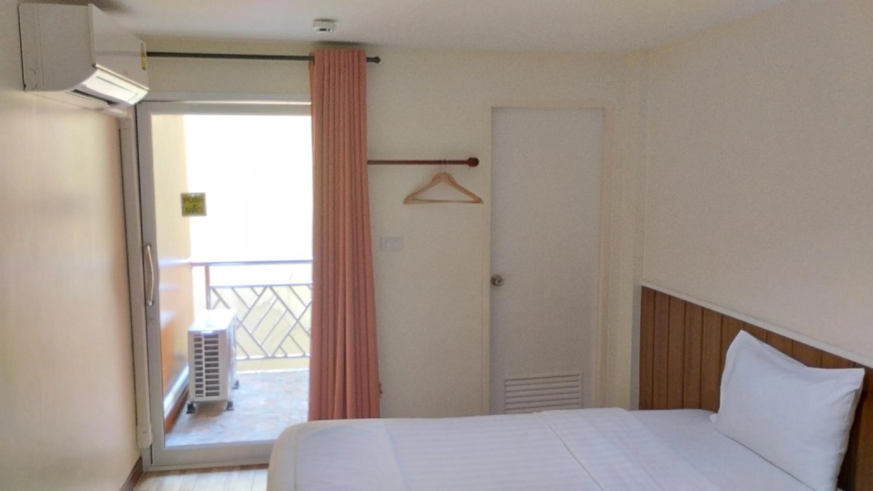 Bed in Baan Wanchart