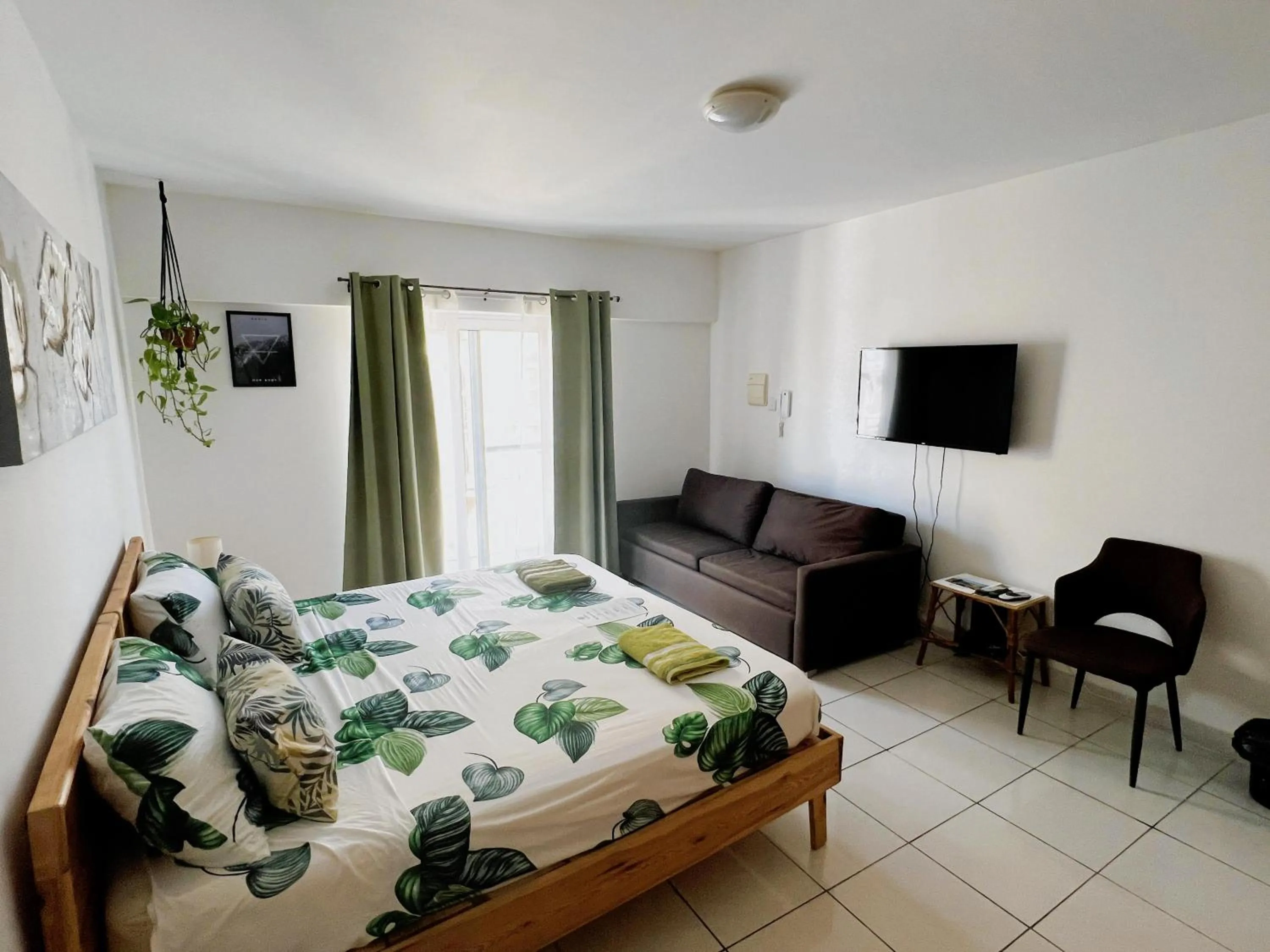 Bedroom, Bed in All Nations Holiday Home