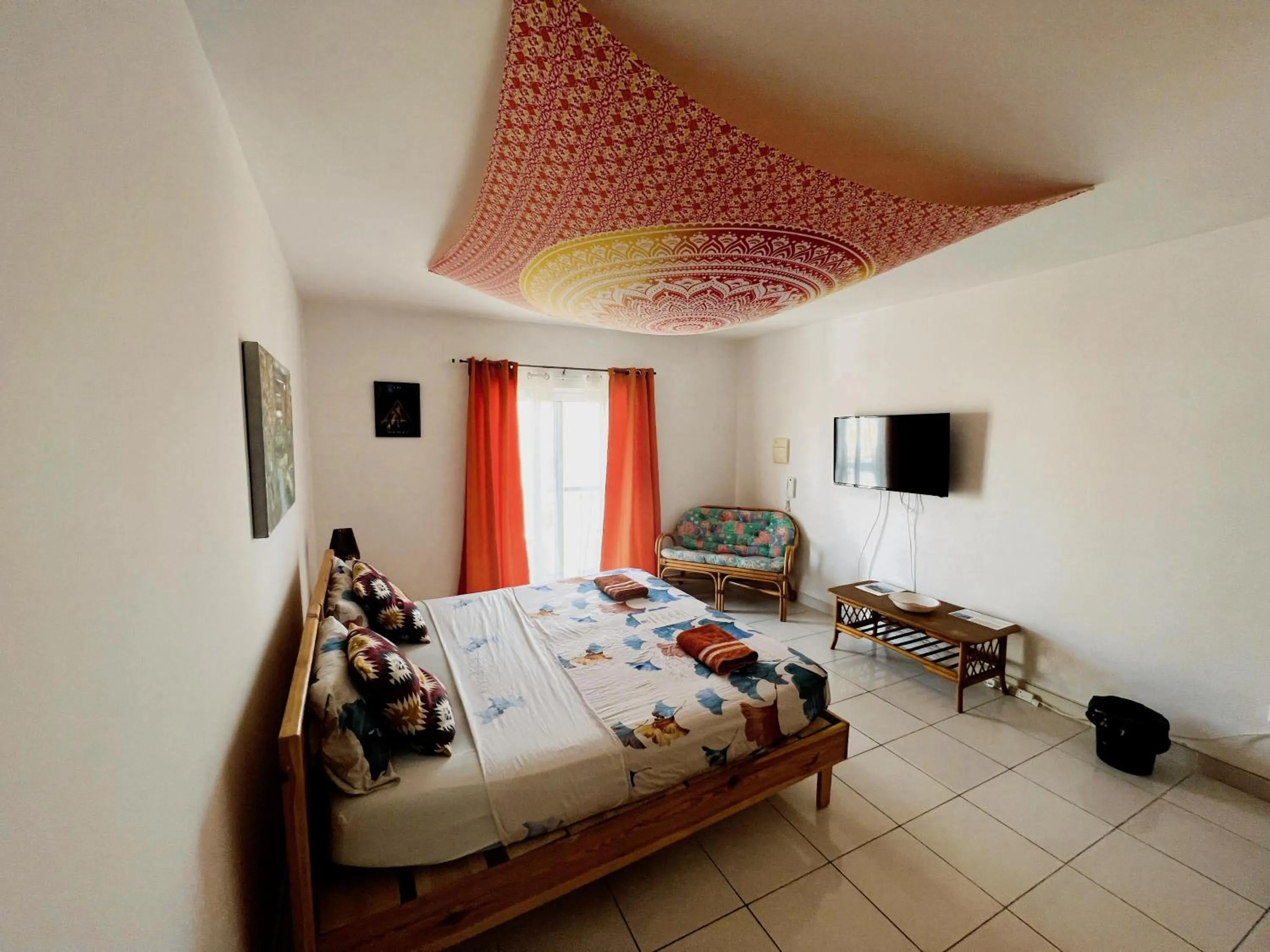 Bedroom, Bed in All Nations Holiday Home