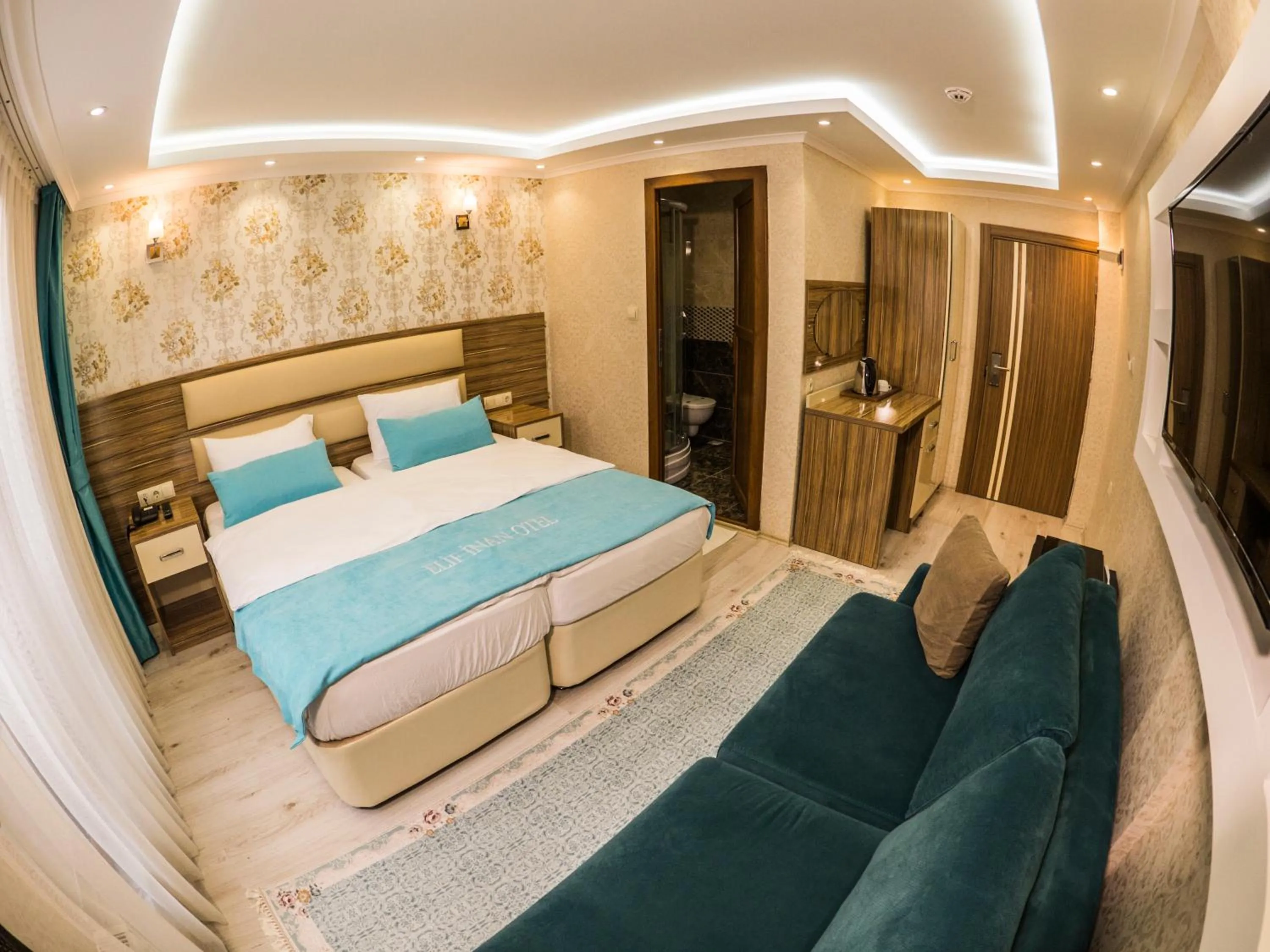 Bed in Elif Inan Hotel