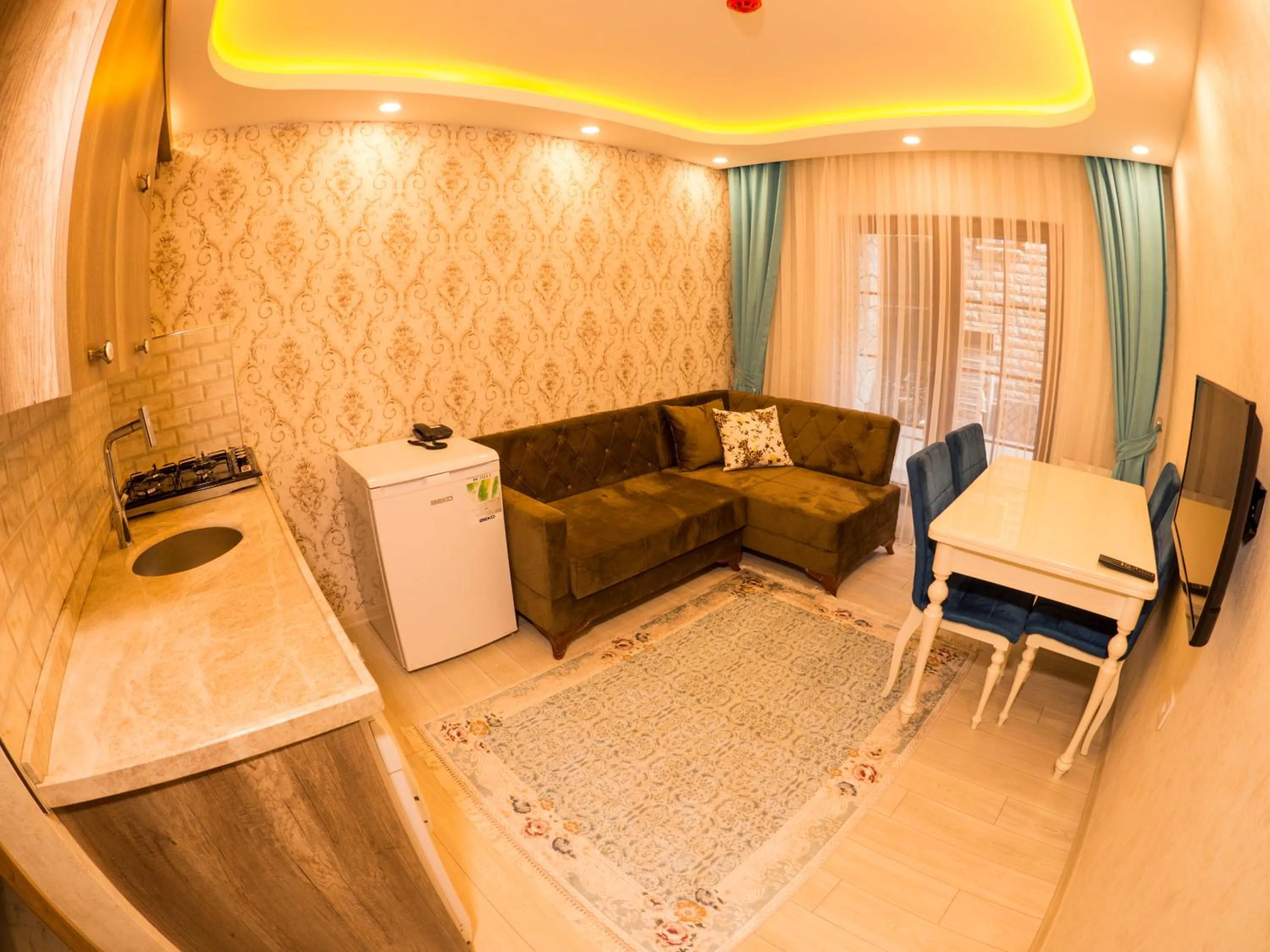 Living room in Elif Inan Hotel