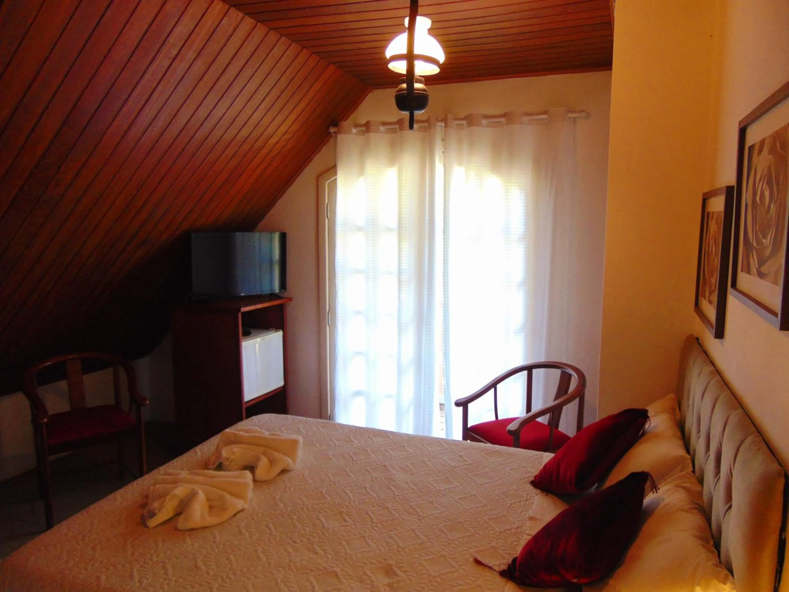 Bedroom, Bed in Pousada Village Por do Sol by Concavus