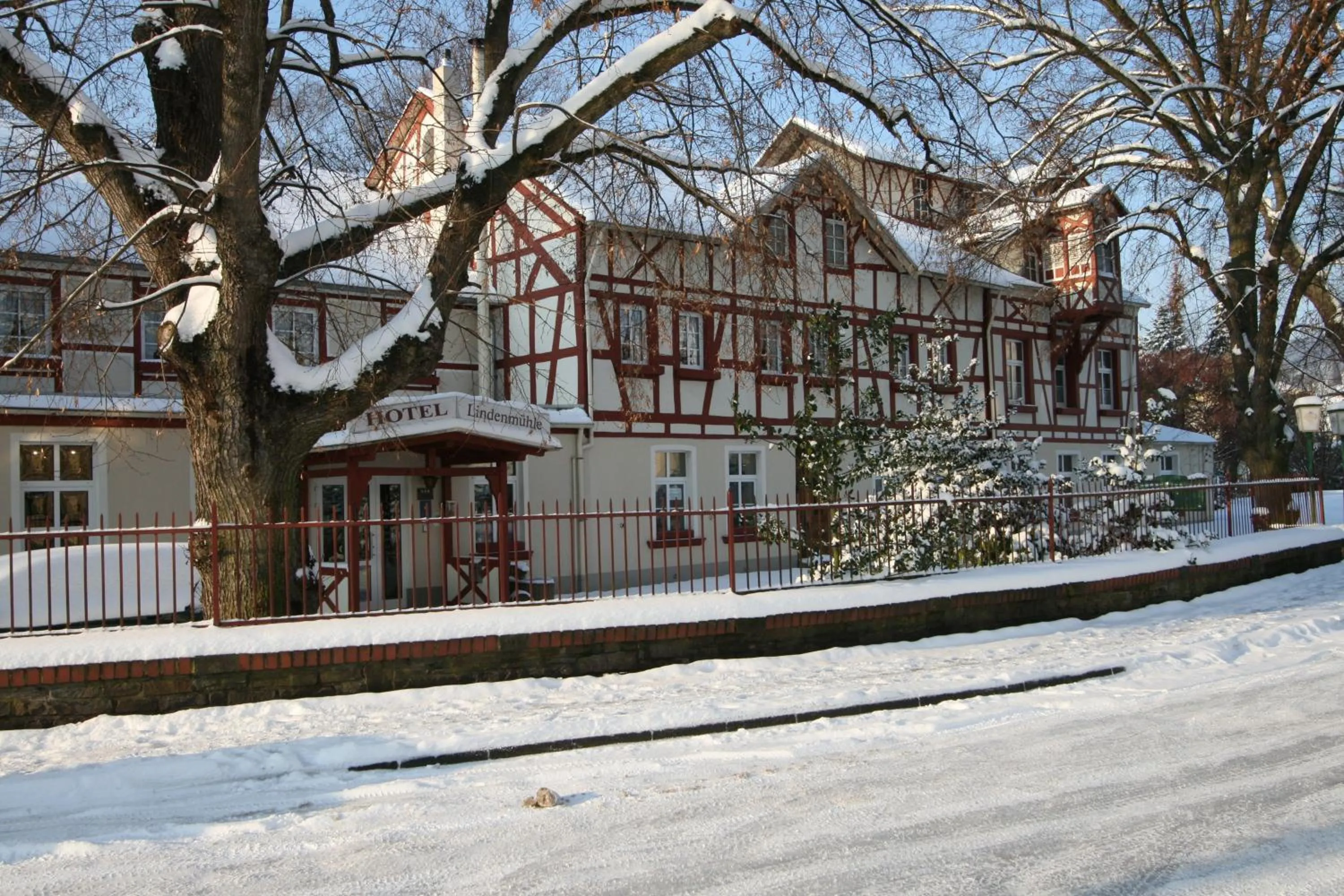 Facade/entrance in Hotel Garni Lindenmühle