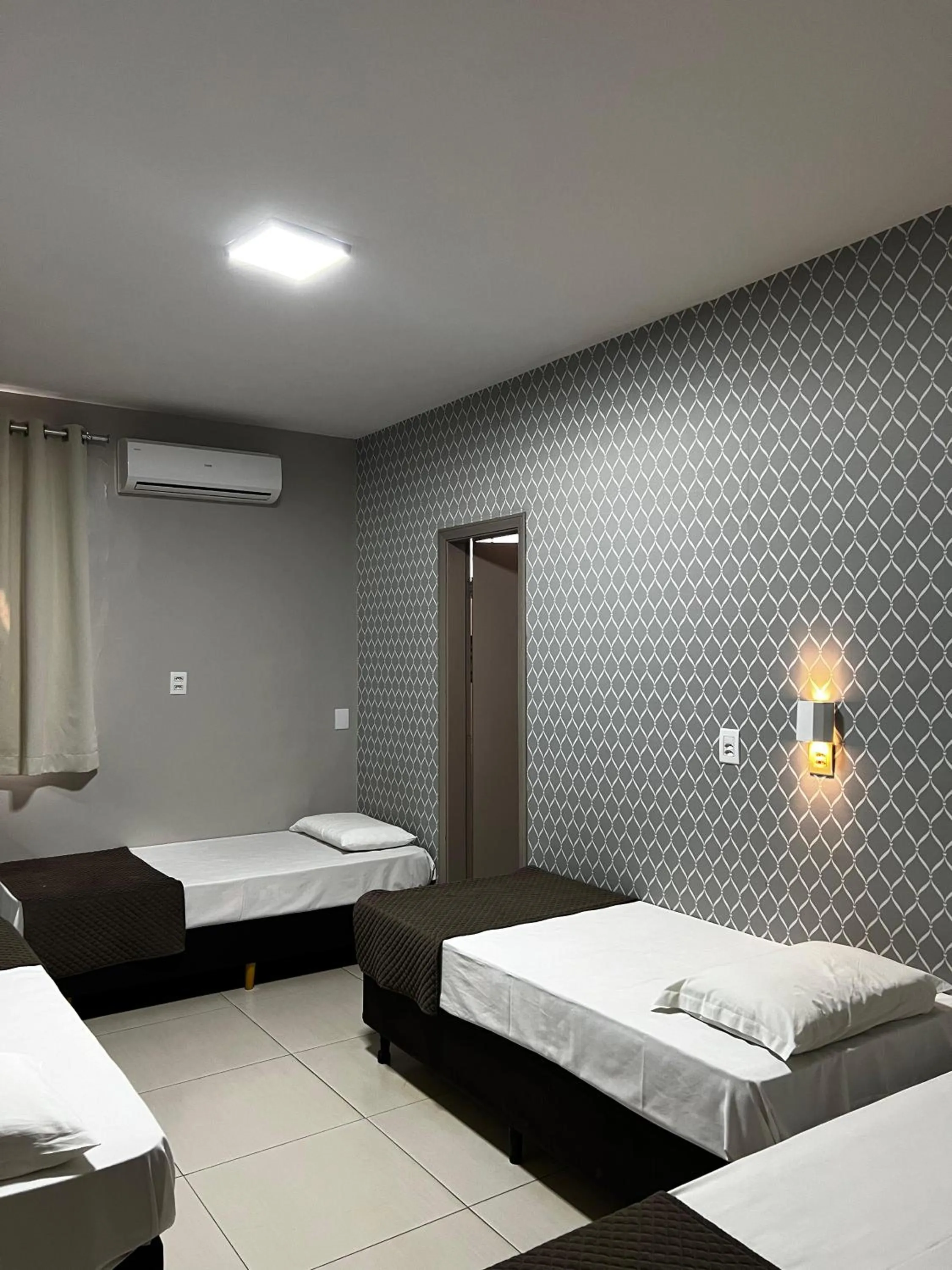 Bed in Hotel Astória Maringá