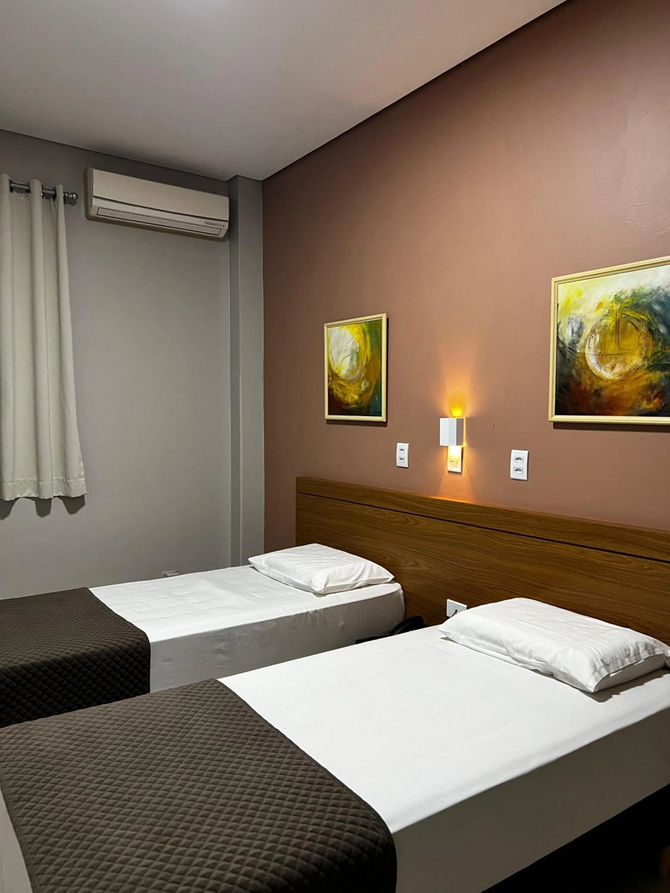 Bed in Hotel Astória Maringá