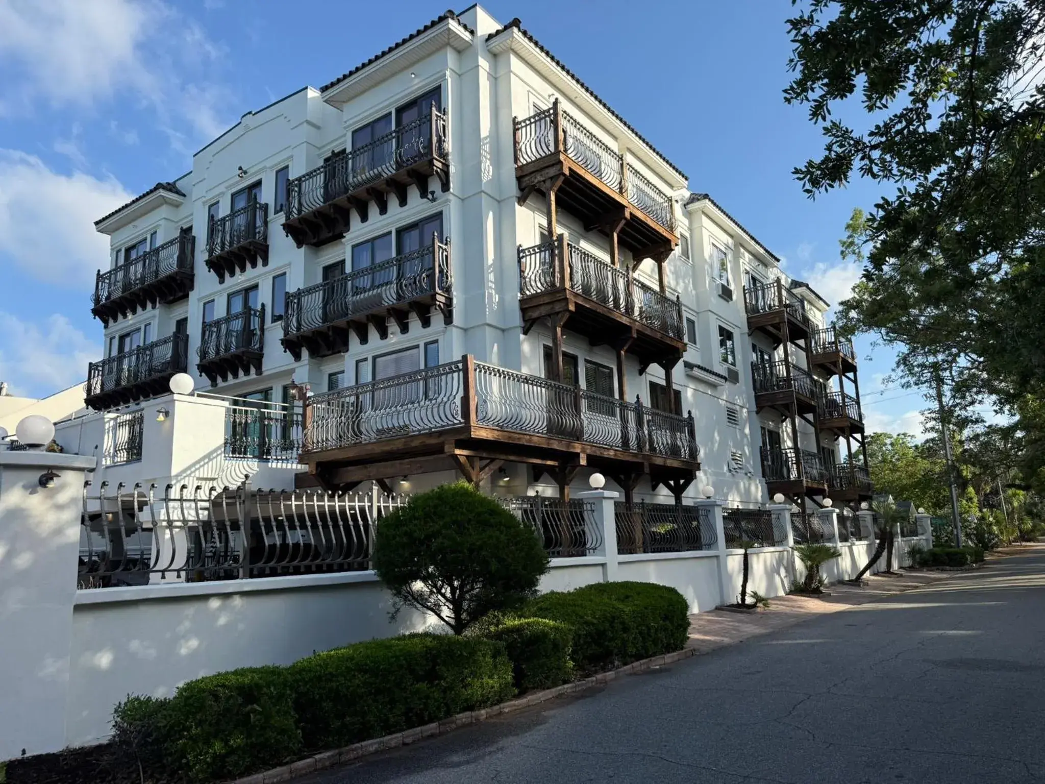 Property building in Ocean Inn & Suites Property building in Ocean Inn & Suites