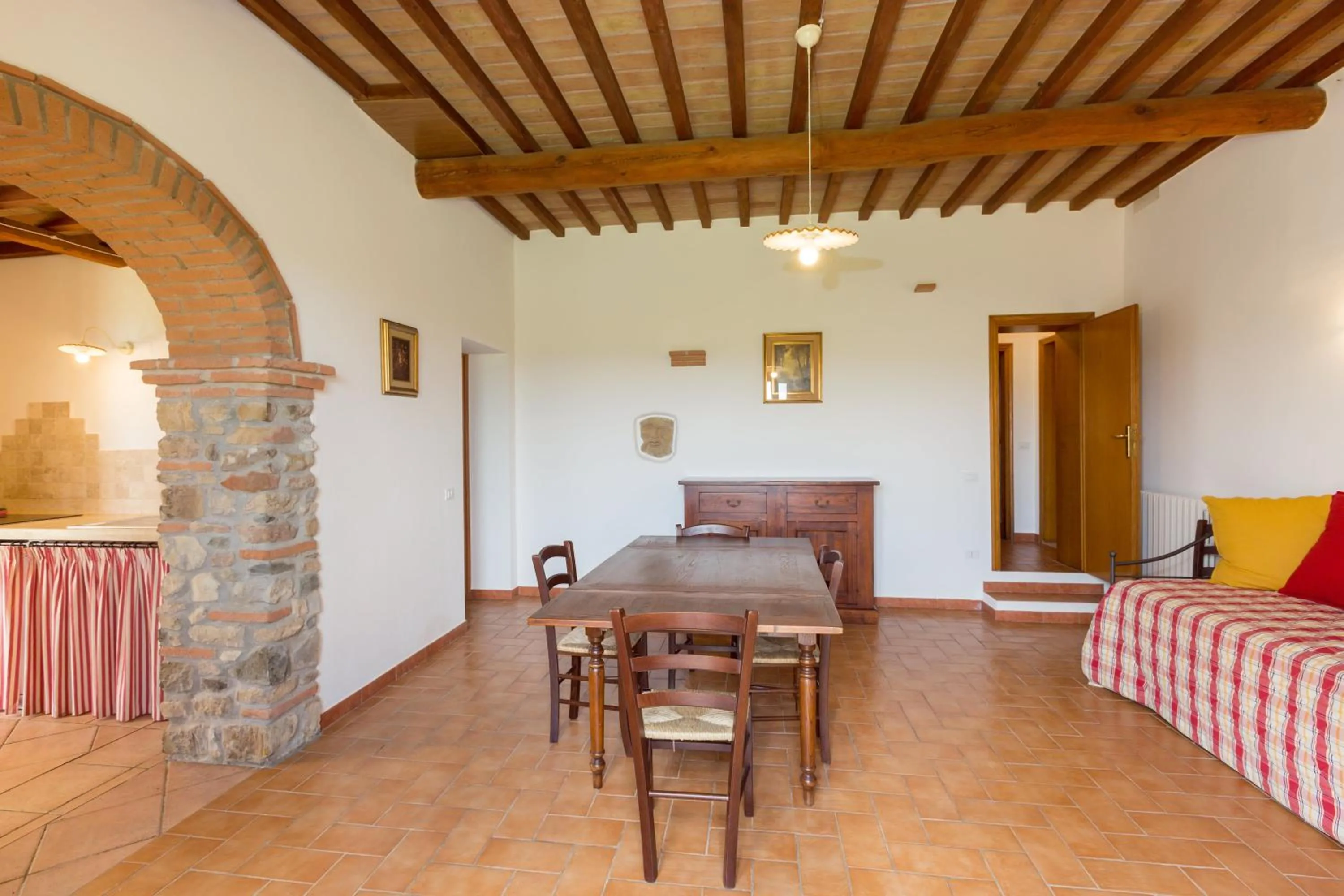 Kitchen or kitchenette in VILLA LIGUSTRO