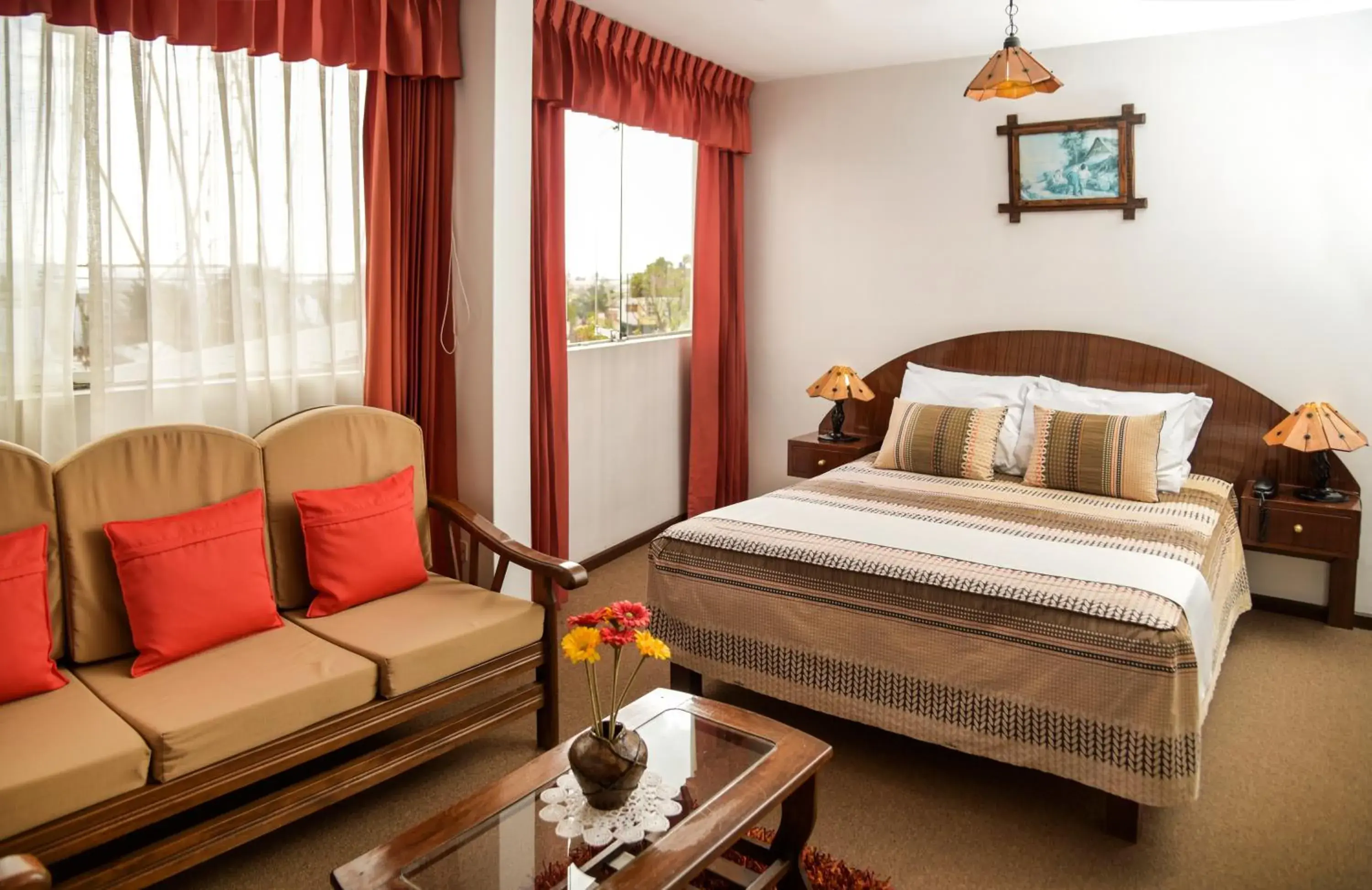 Junior Suite in Hotel Benavides Junior Suite in Hotel Benavides