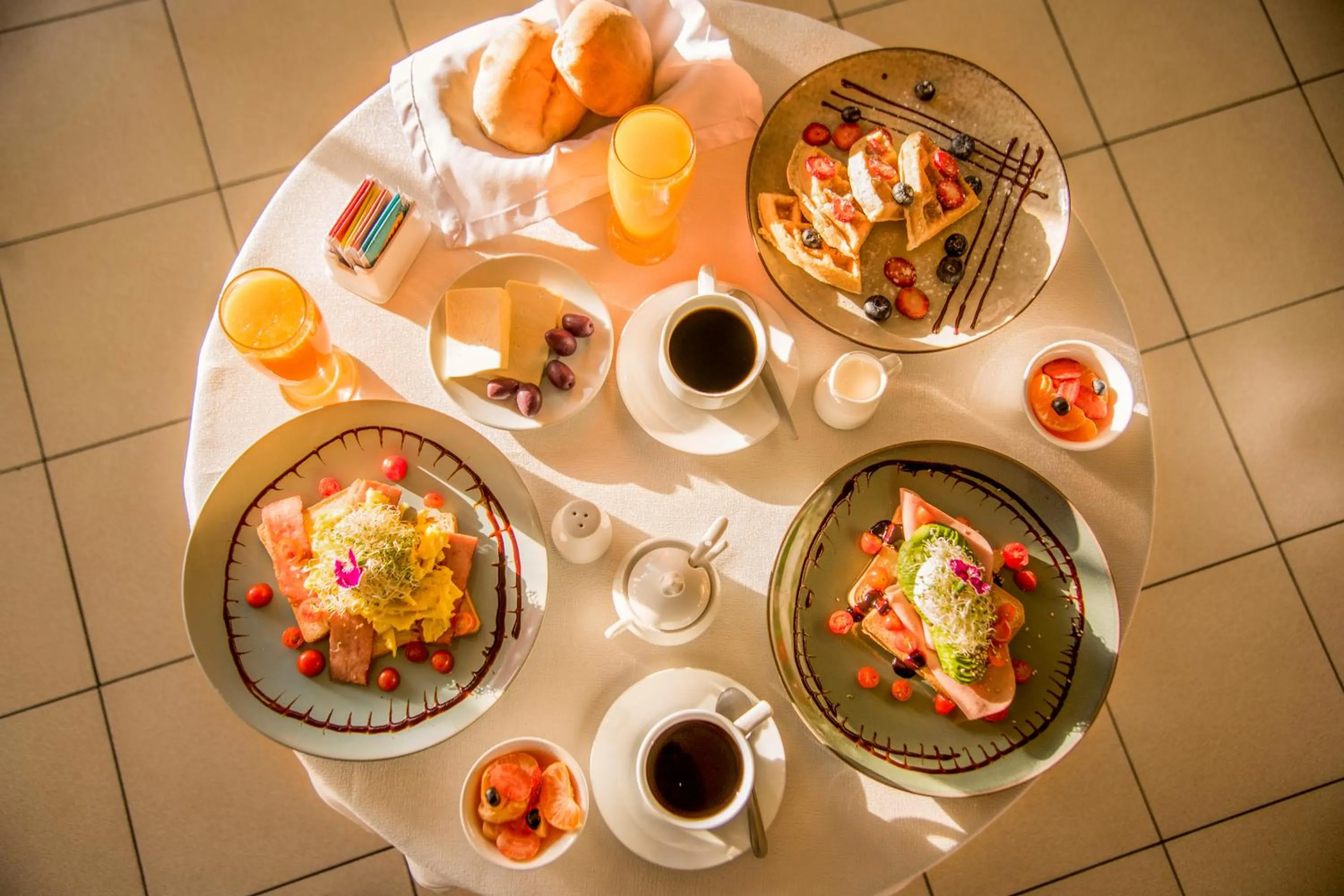 Food and drinks in Hotel Benavides