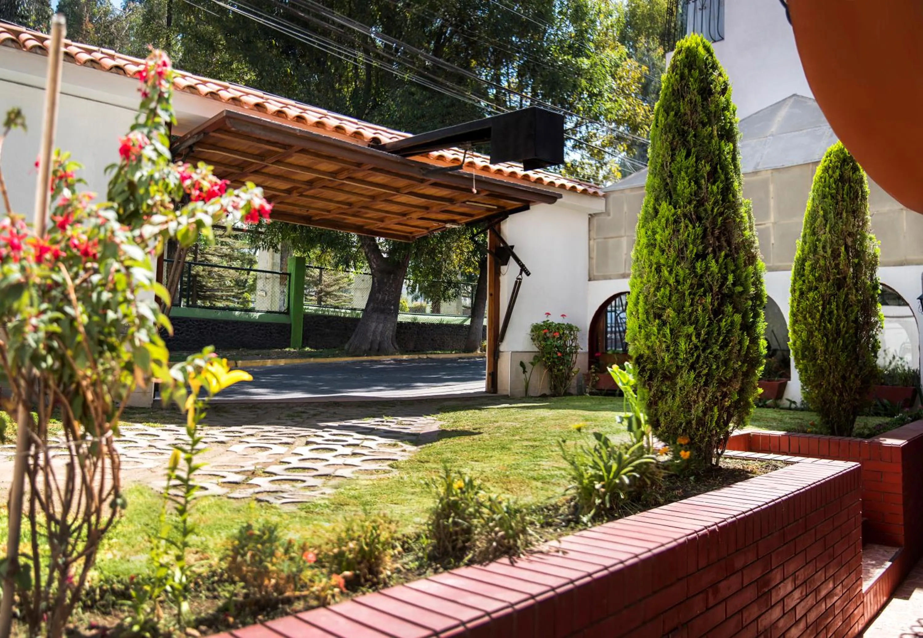 Parking in Hotel Benavides