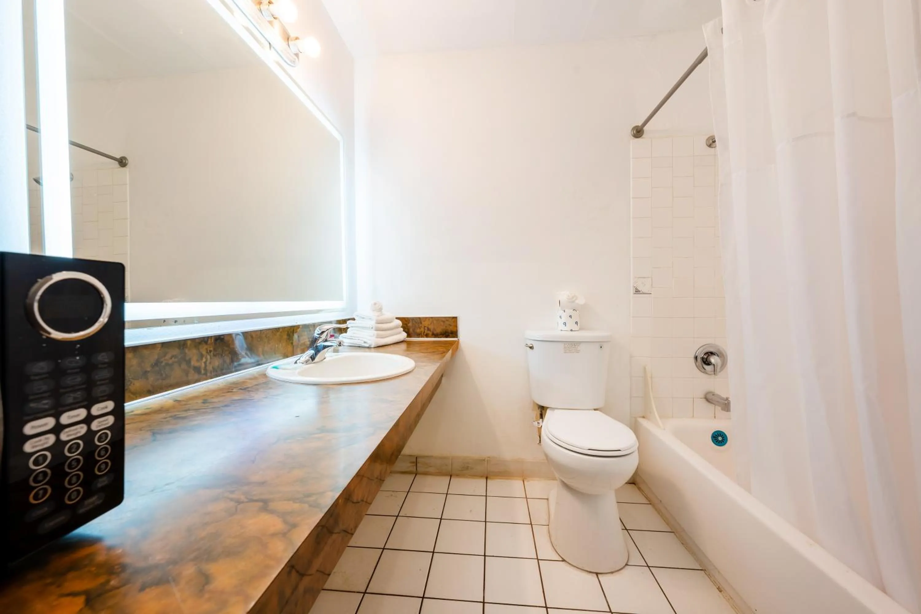 Bathroom in Best Value Inn by OYO Portland OR South East