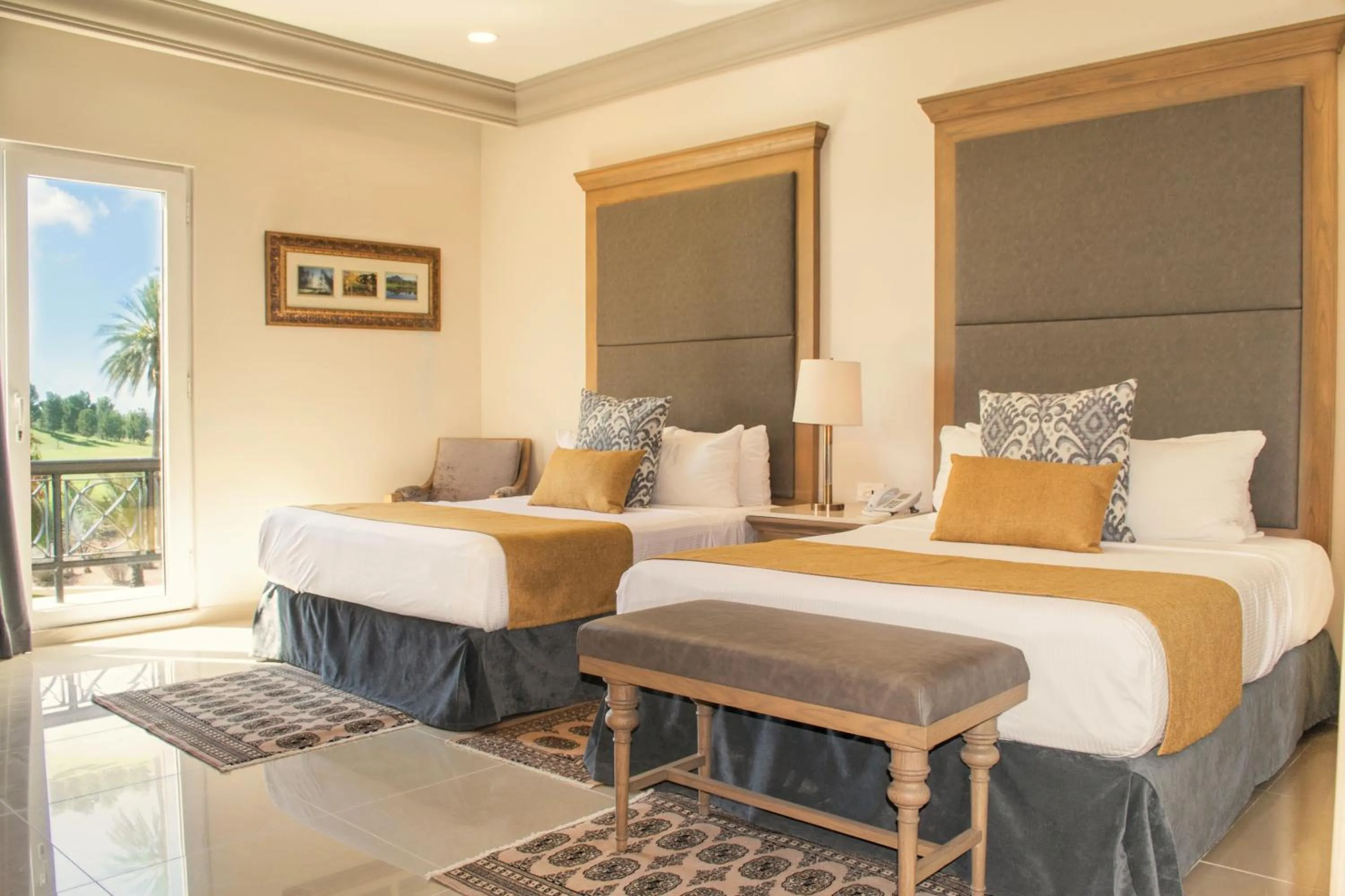 Decorative detail, Bed in Azul Talavera Country Club