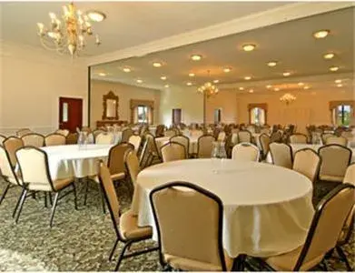 Restaurant/places to eat in Ramada Limited - Mount Sterling Restaurant/places to eat in Ramada Limited - Mount Sterling