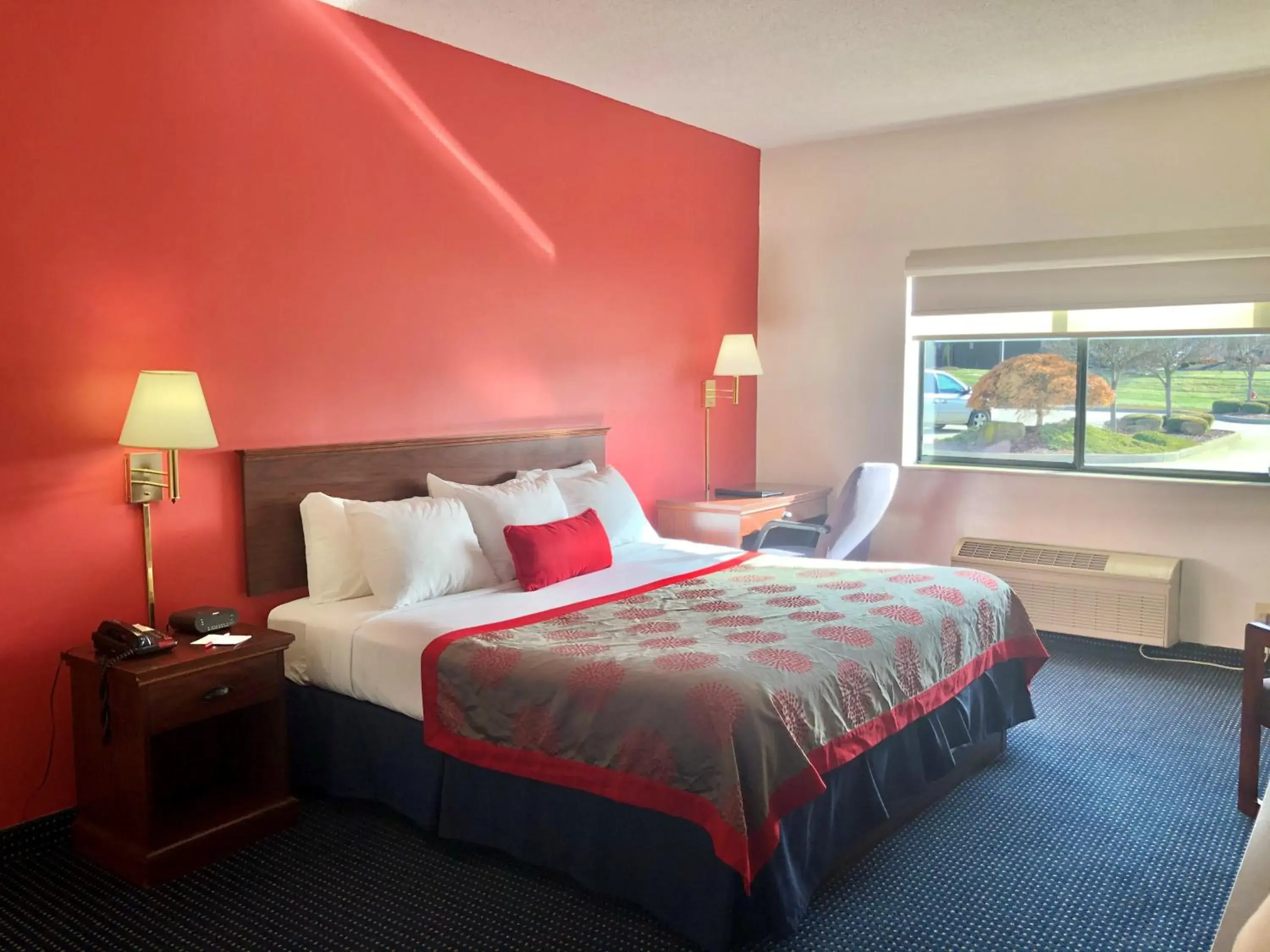 Bed in Ramada Limited - Mount Sterling Bed in Ramada Limited - Mount Sterling