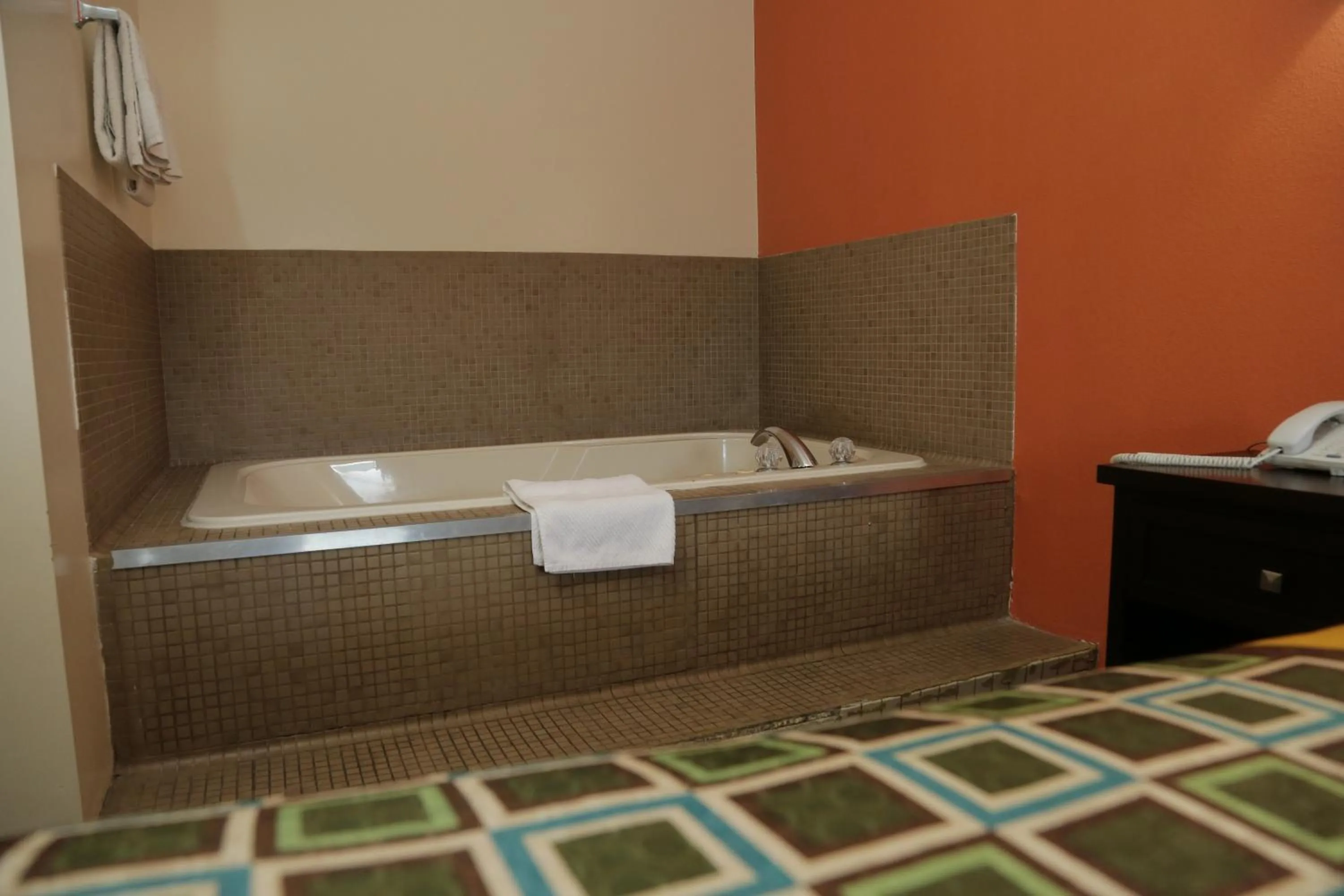 Bed in Theroff's Motel