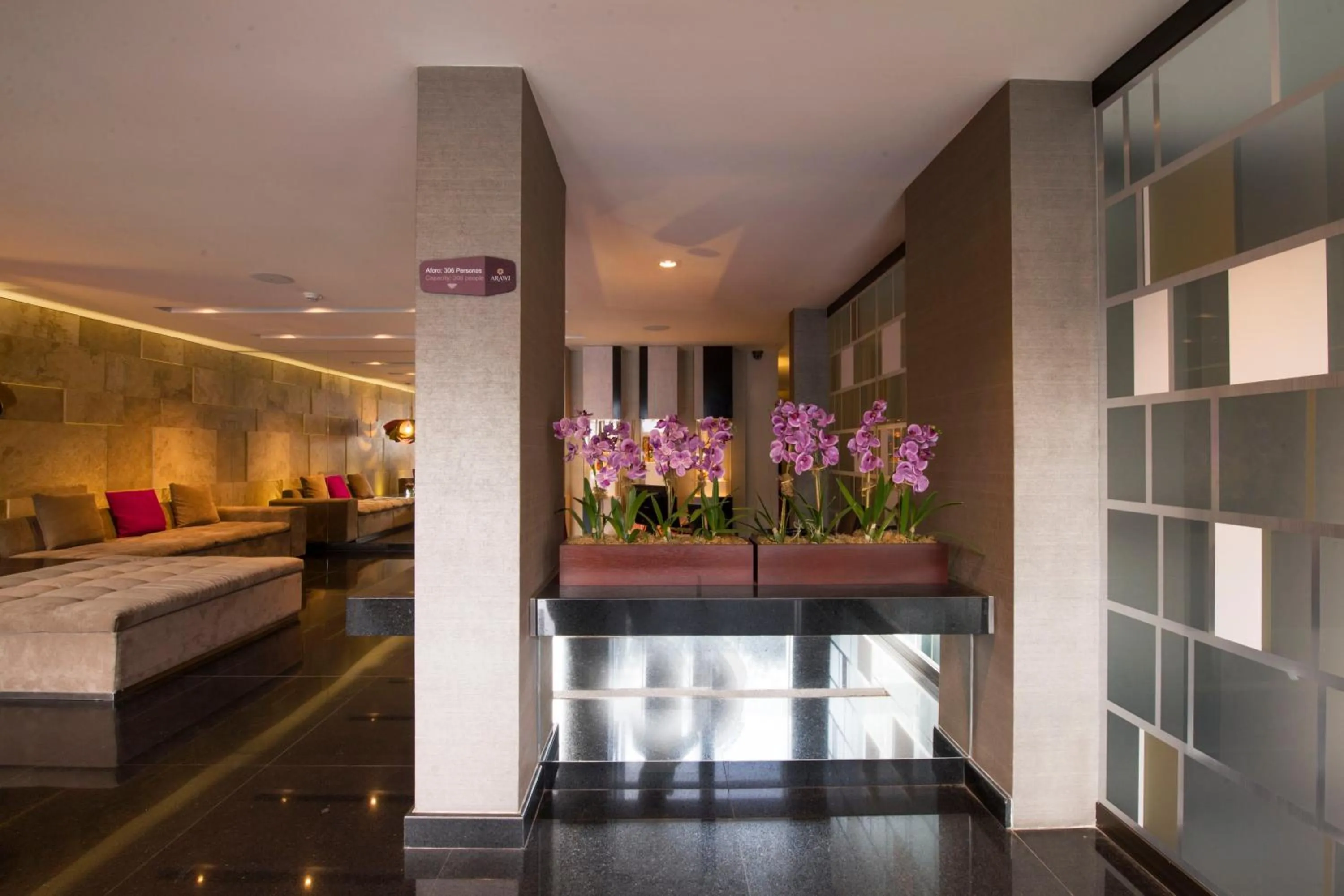 Lobby or reception, Bed in Arawi Miraflores Prime