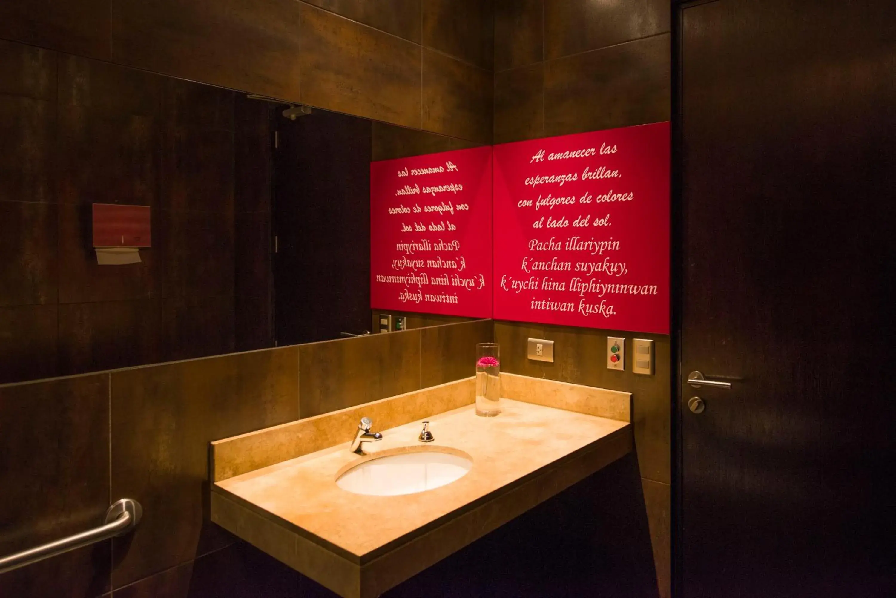 Property building in Arawi Miraflores Prime Property building in Arawi Miraflores Prime