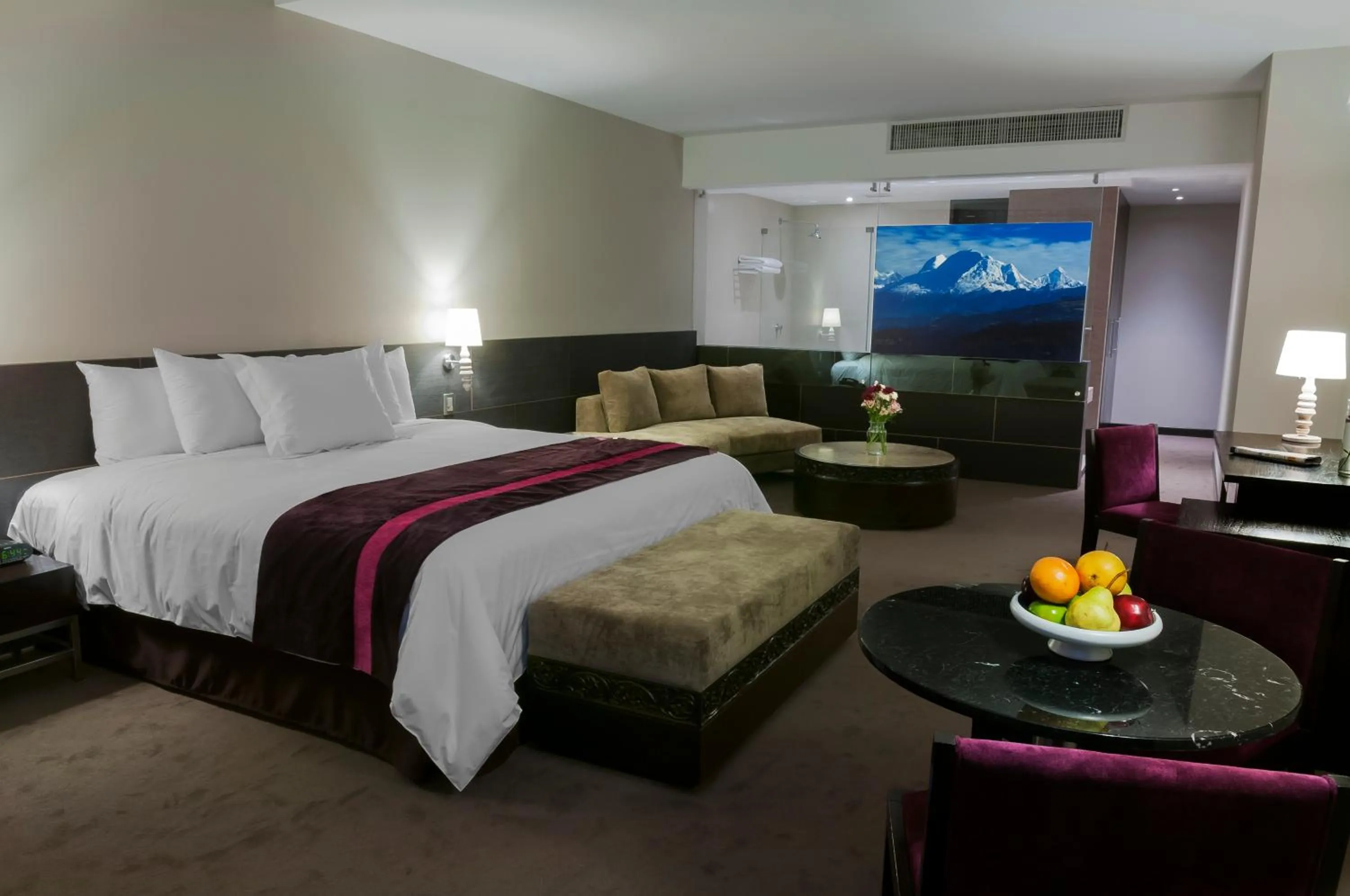 Bed in Arawi Miraflores Prime