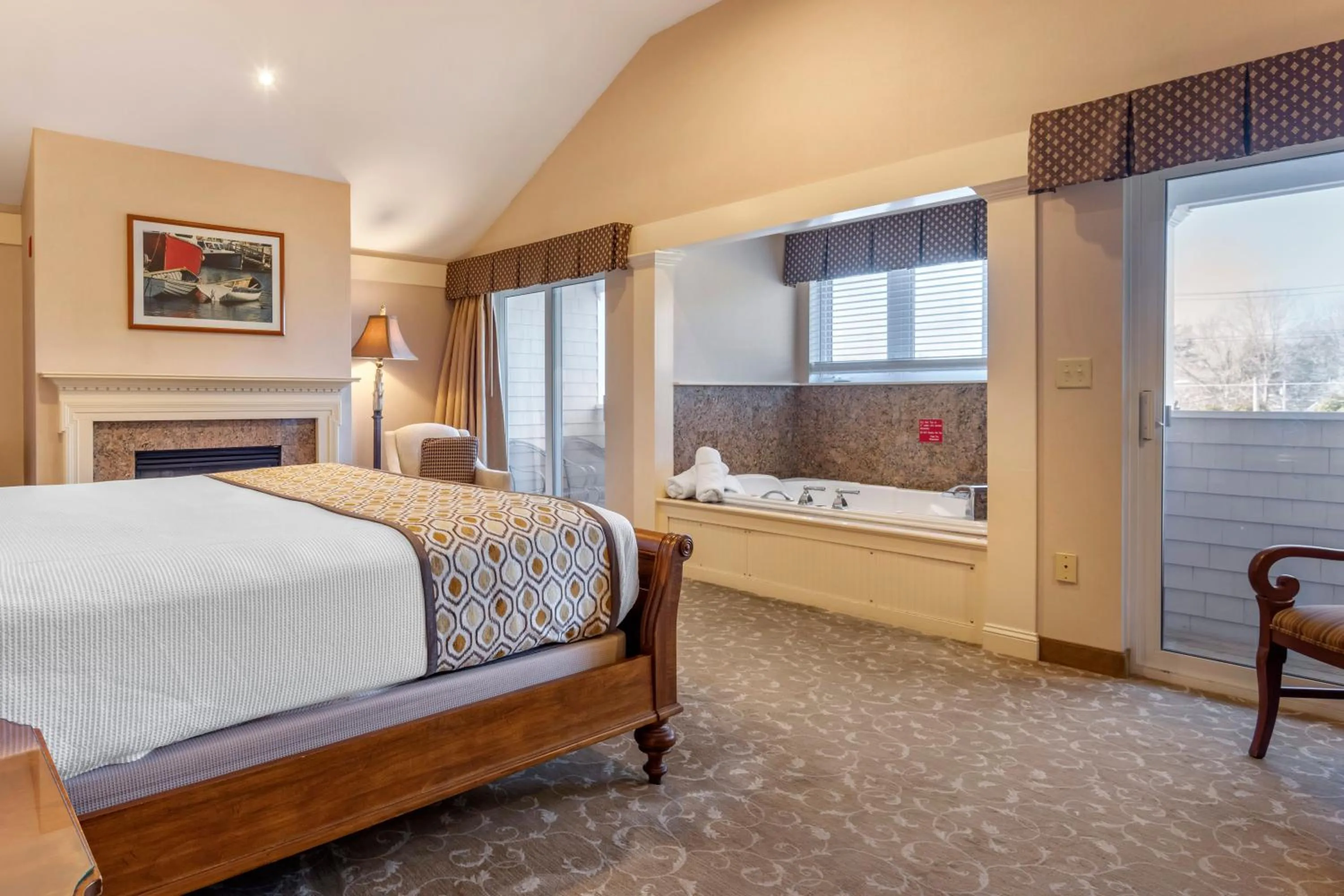 Bed in Meadowmere Resort