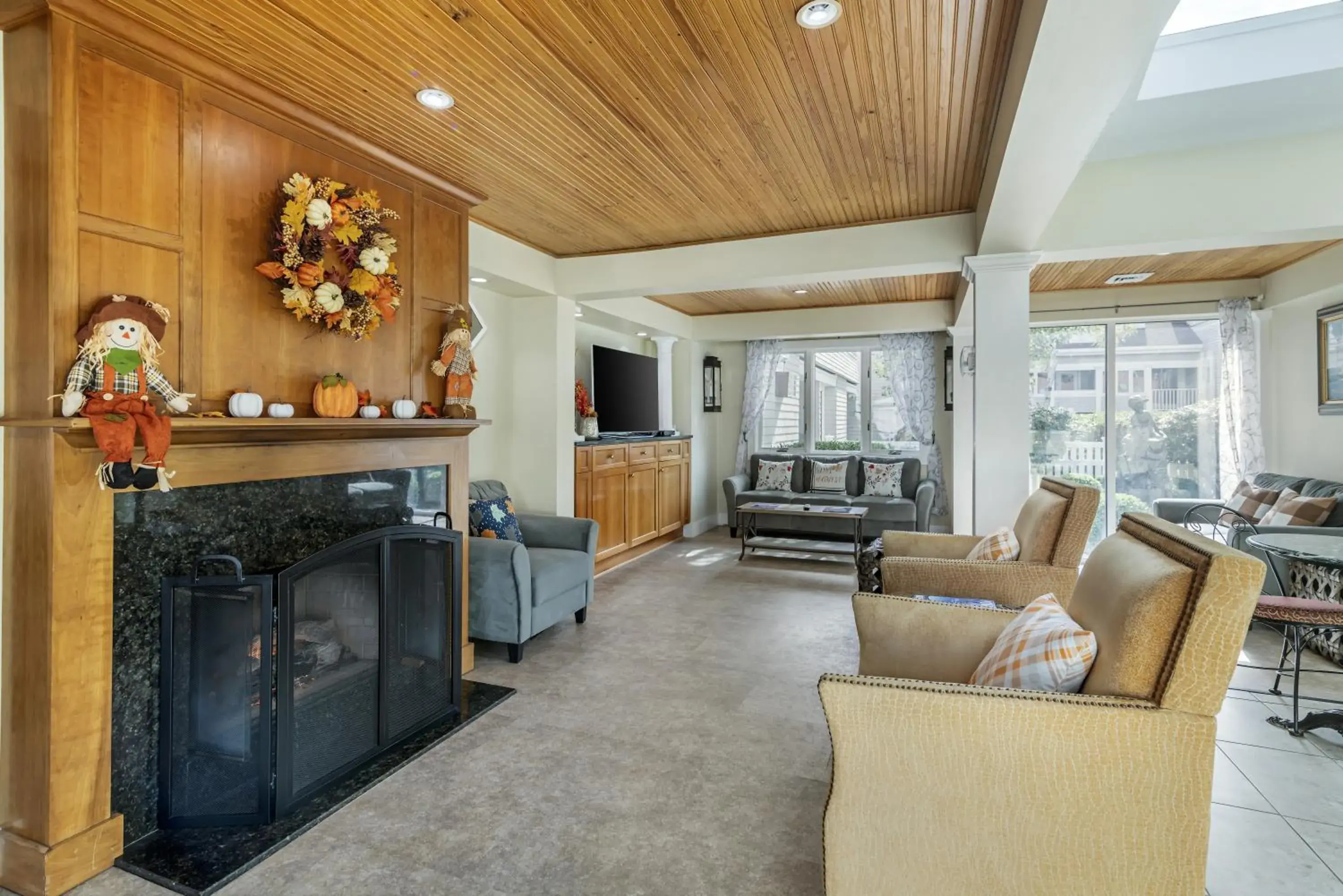 Lobby or reception in Meadowmere Resort Lobby or reception in Meadowmere Resort