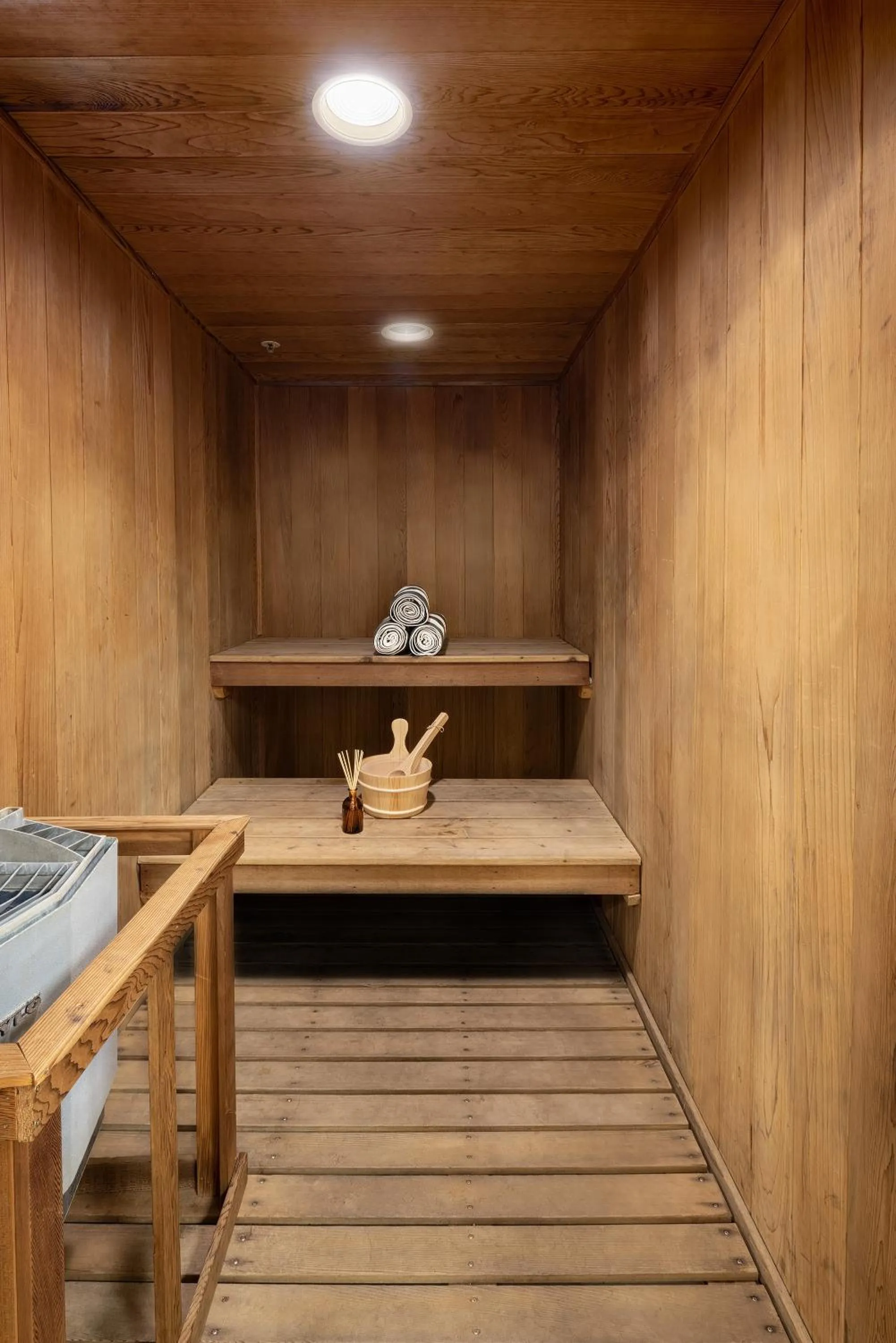 Steam room in Meadowmere Resort