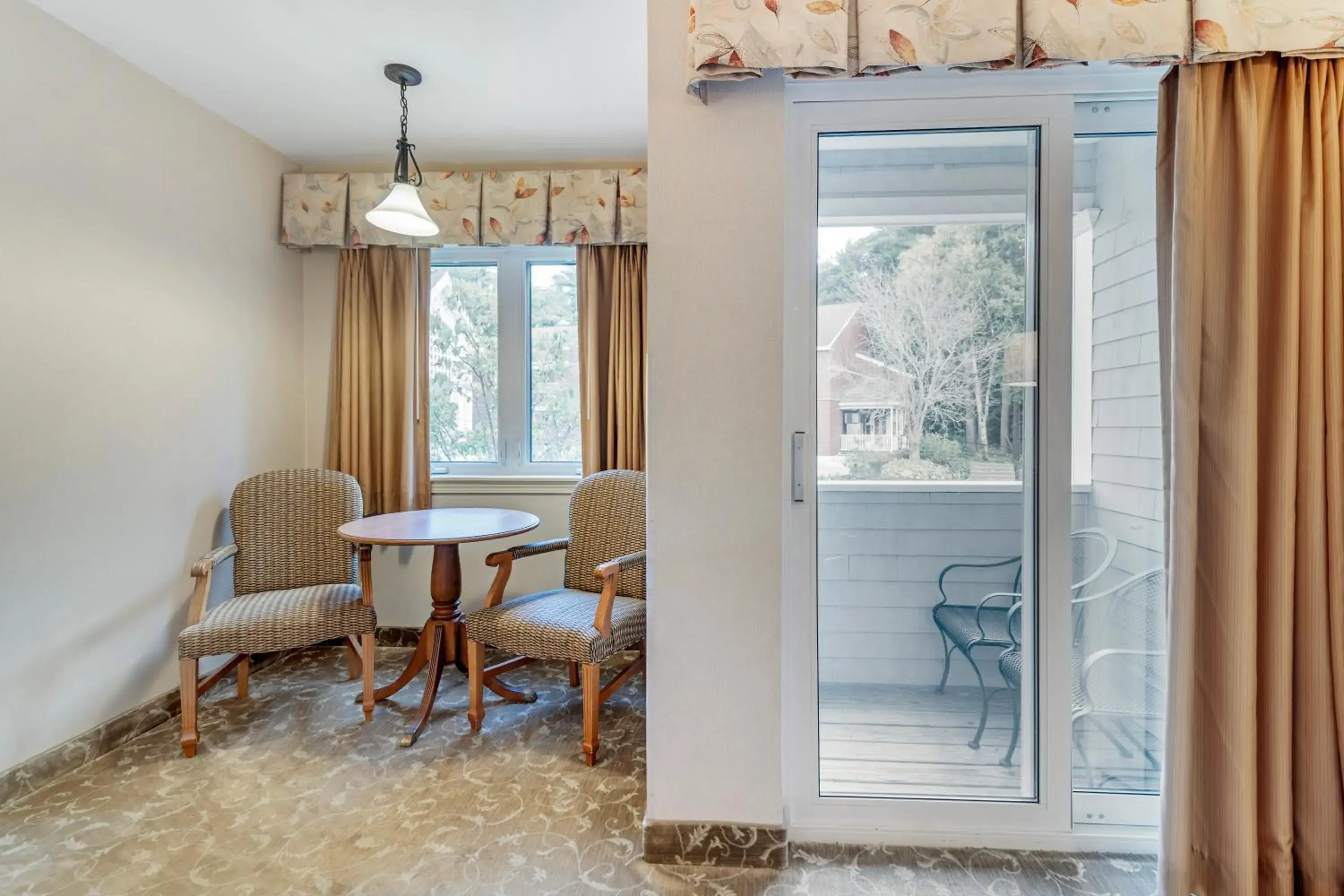 Bedroom in Meadowmere Resort Bedroom in Meadowmere Resort