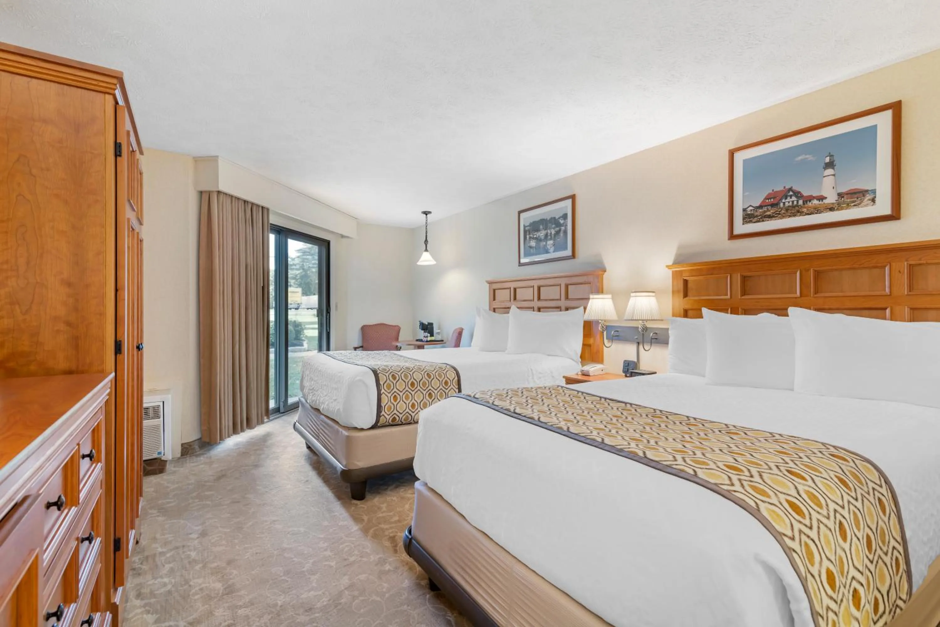 Bed in Meadowmere Resort