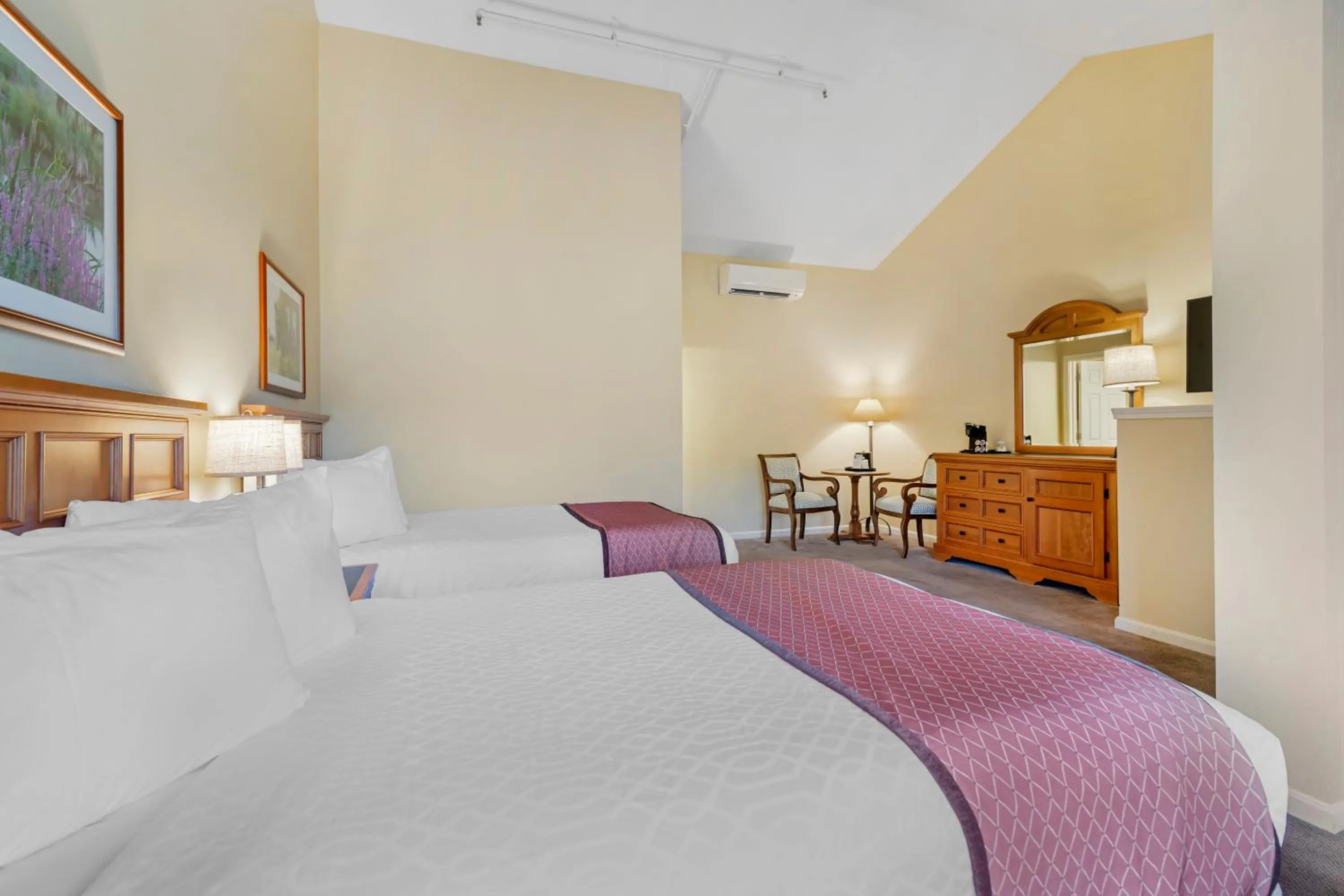 Bed in Meadowmere Resort