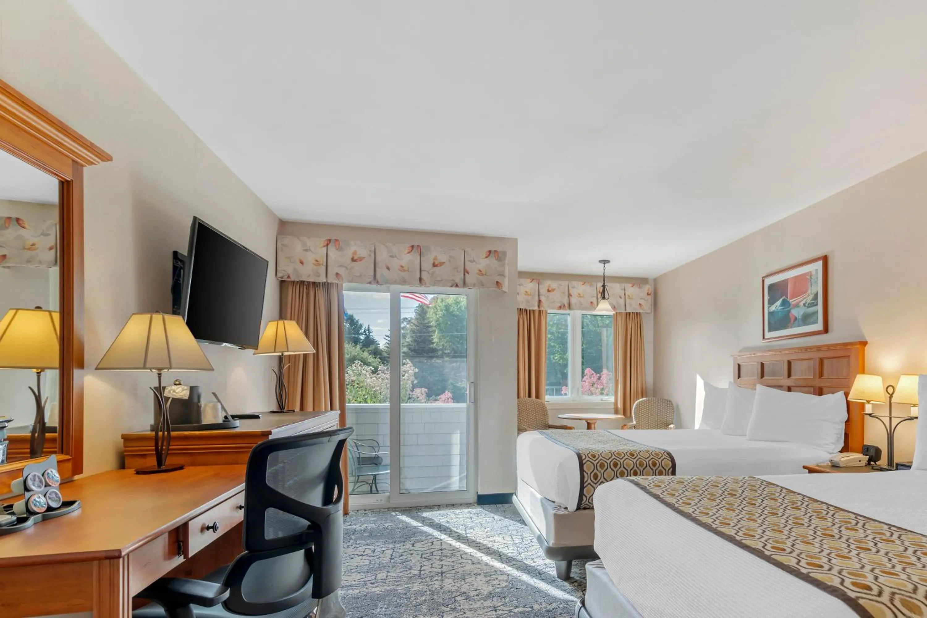 Bed in Meadowmere Resort