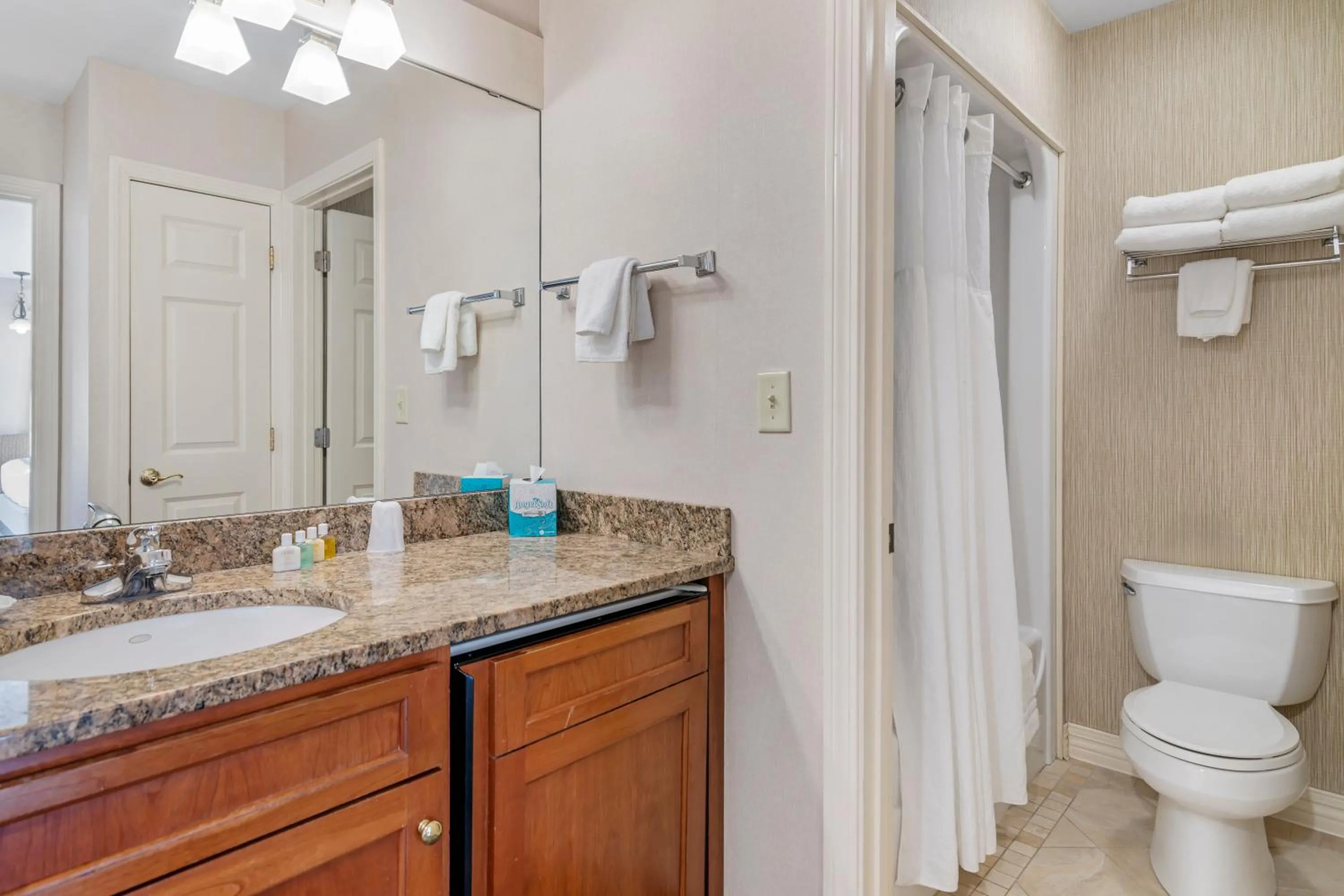 Bathroom in Meadowmere Resort