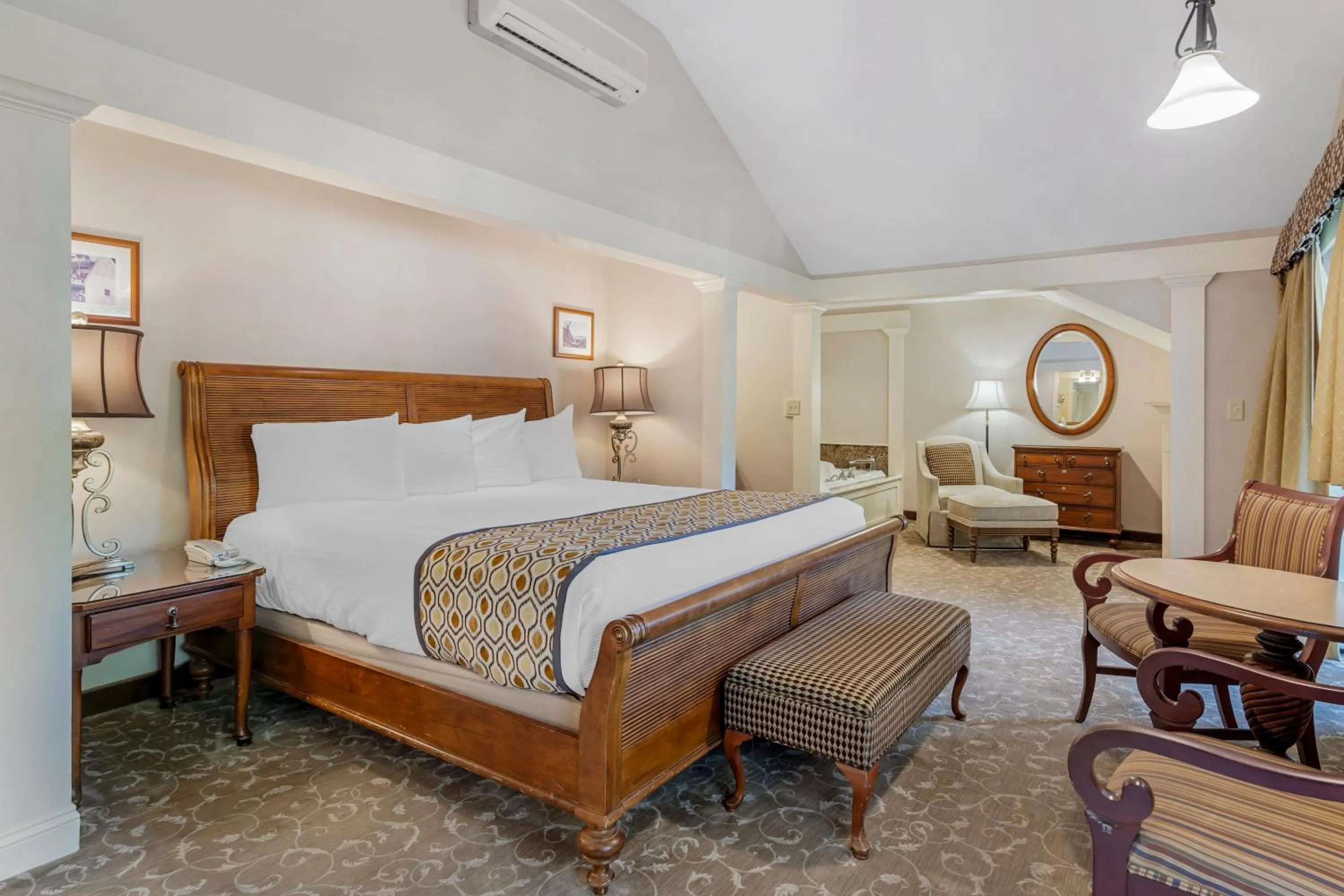 Bed in Meadowmere Resort