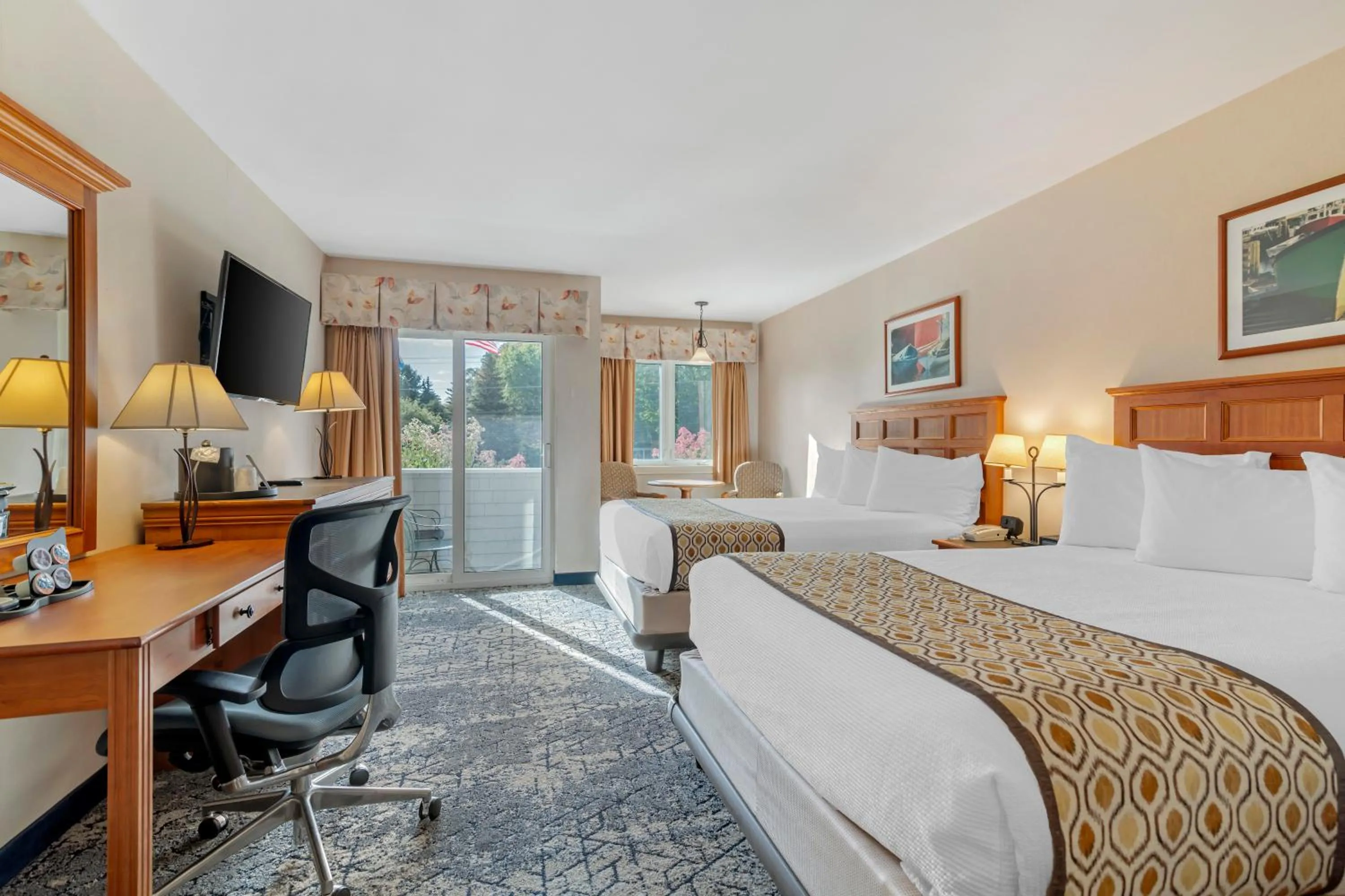 Bed in Meadowmere Resort