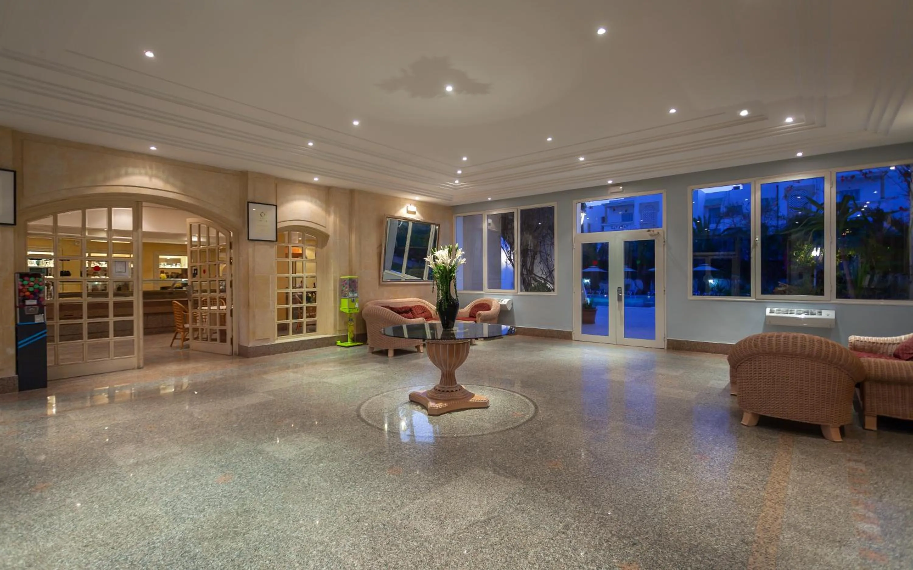 Le Corail Apart'Hotel & Splash Park