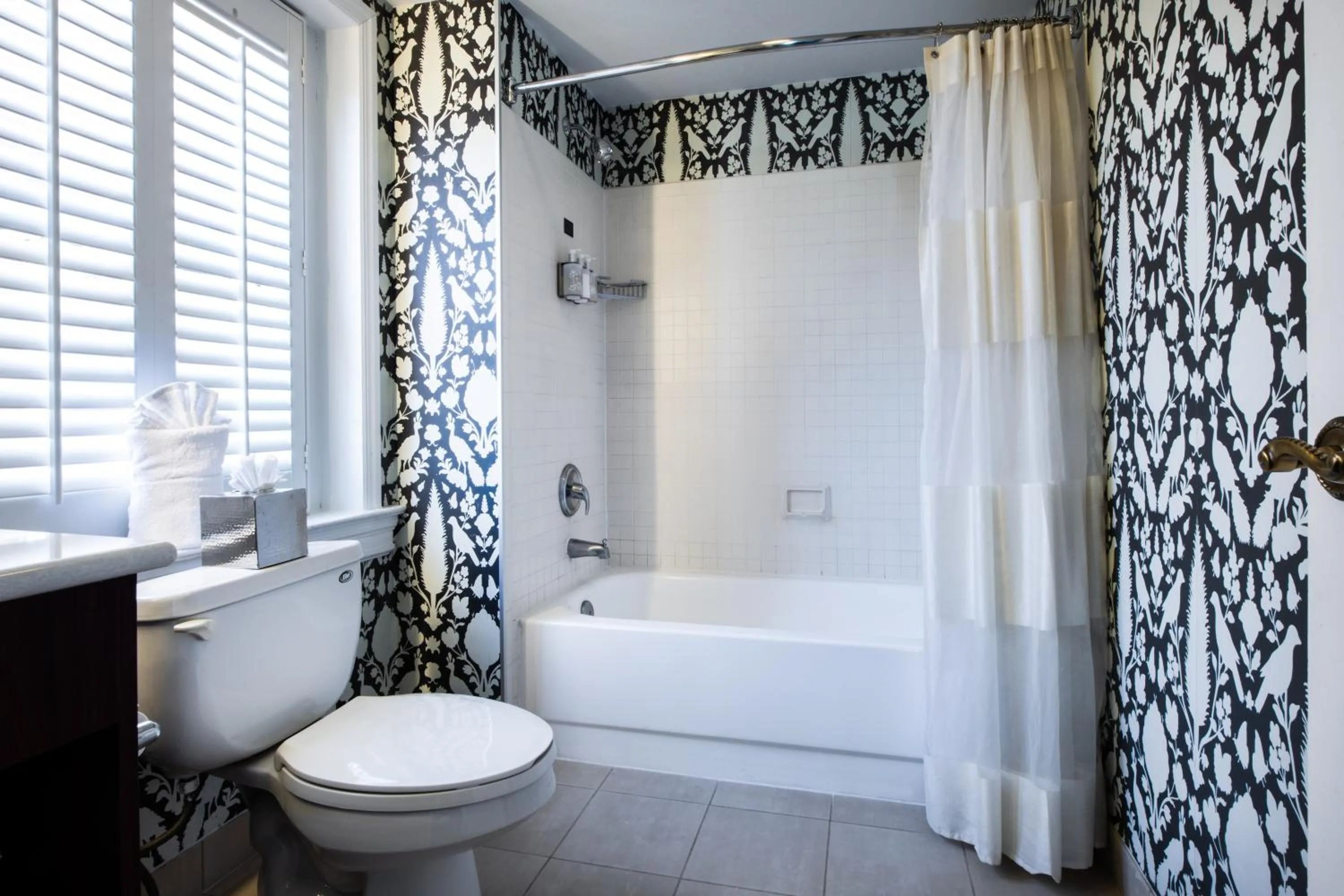 Shower in Historic Inns of Annapolis