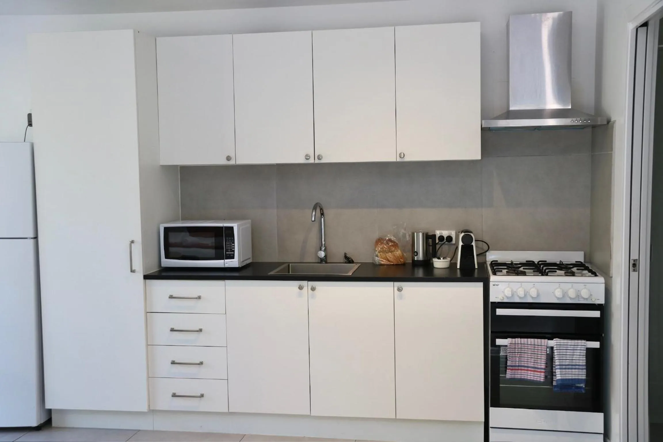 Kitchen or kitchenette in Hunchy Hideaway