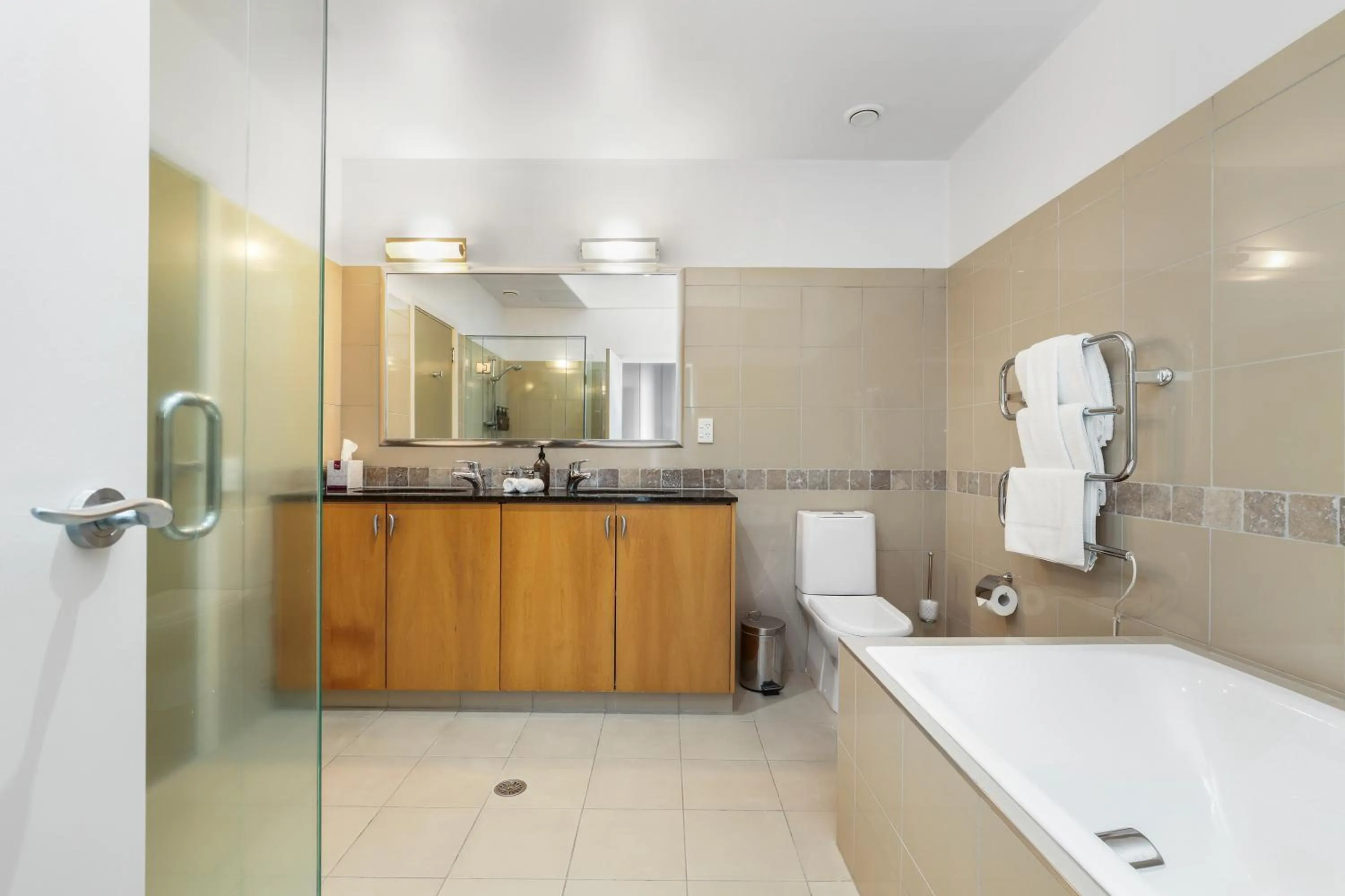 Auckland Waterfront Serviced Apartments on Prince's Wharf